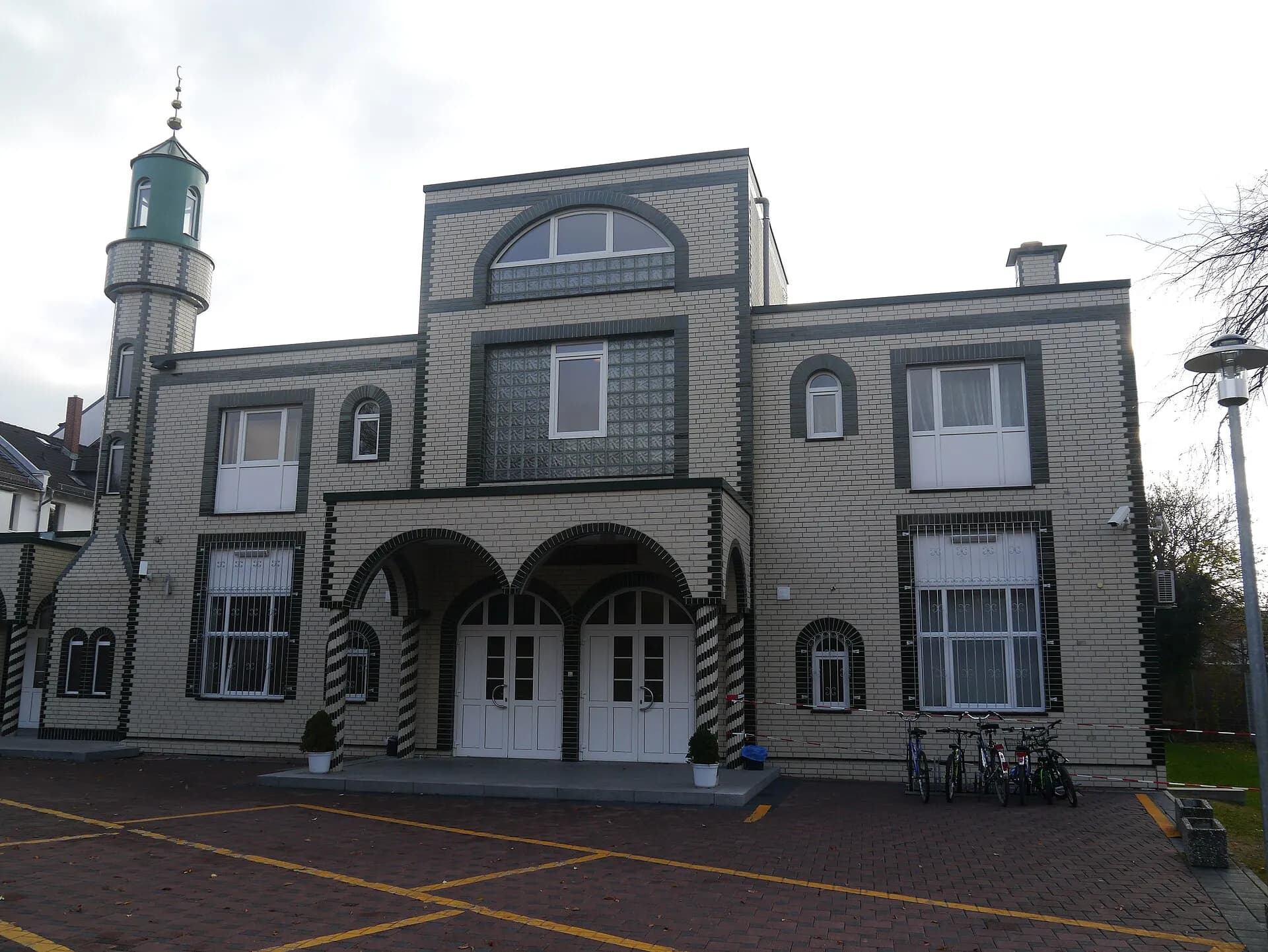 Abubakir-Moschee in Frankfurt Hausen