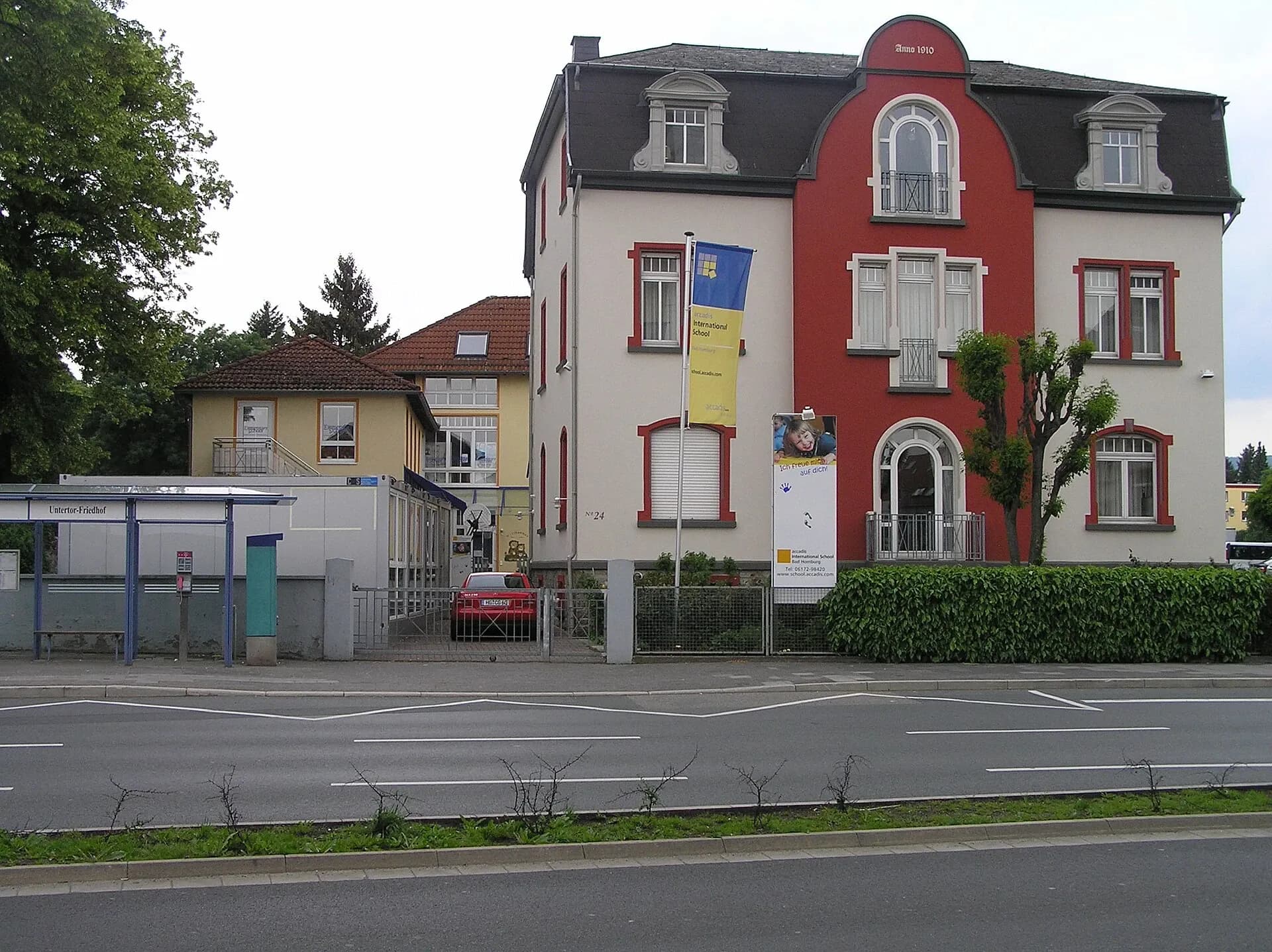 Gebäude der accadis Hochschule in Bad Homburg