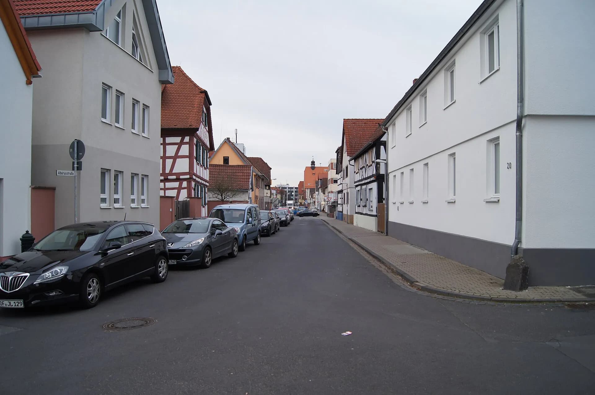 Straßenzug der Alberusstraße in Dreieich-Sprendlingen