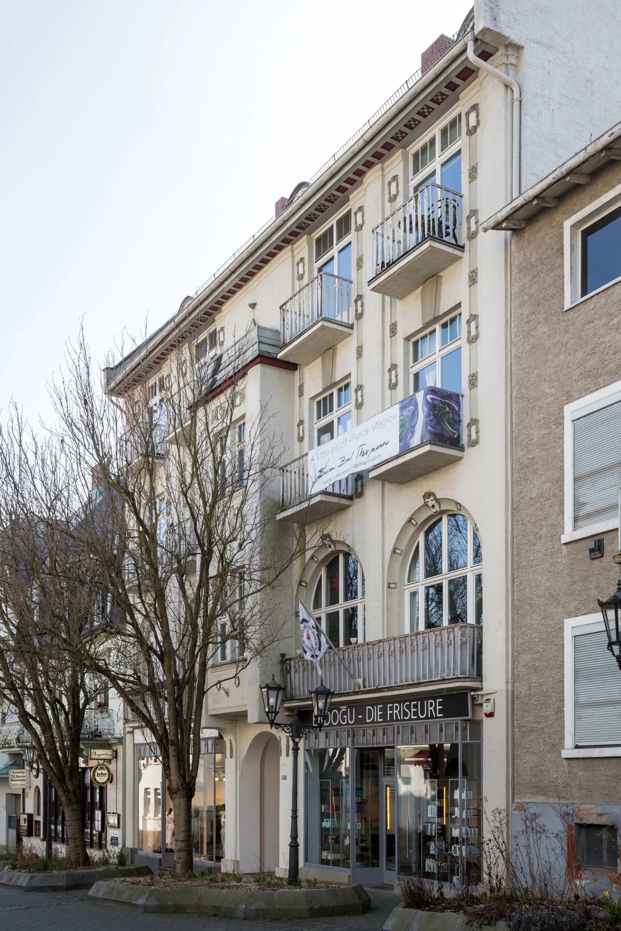 Wohn- und Geschäftshaus in der Alicenstraße 13 und 15 in Bad Nauheim