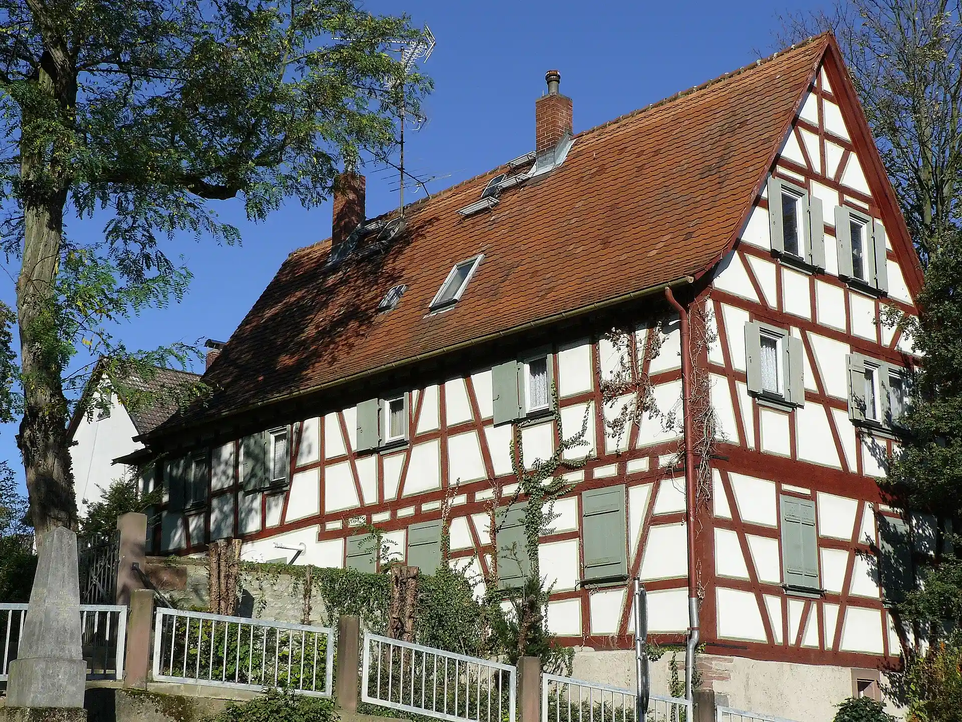 Alte Lutherische Schule in Frankfurt Seckbach
