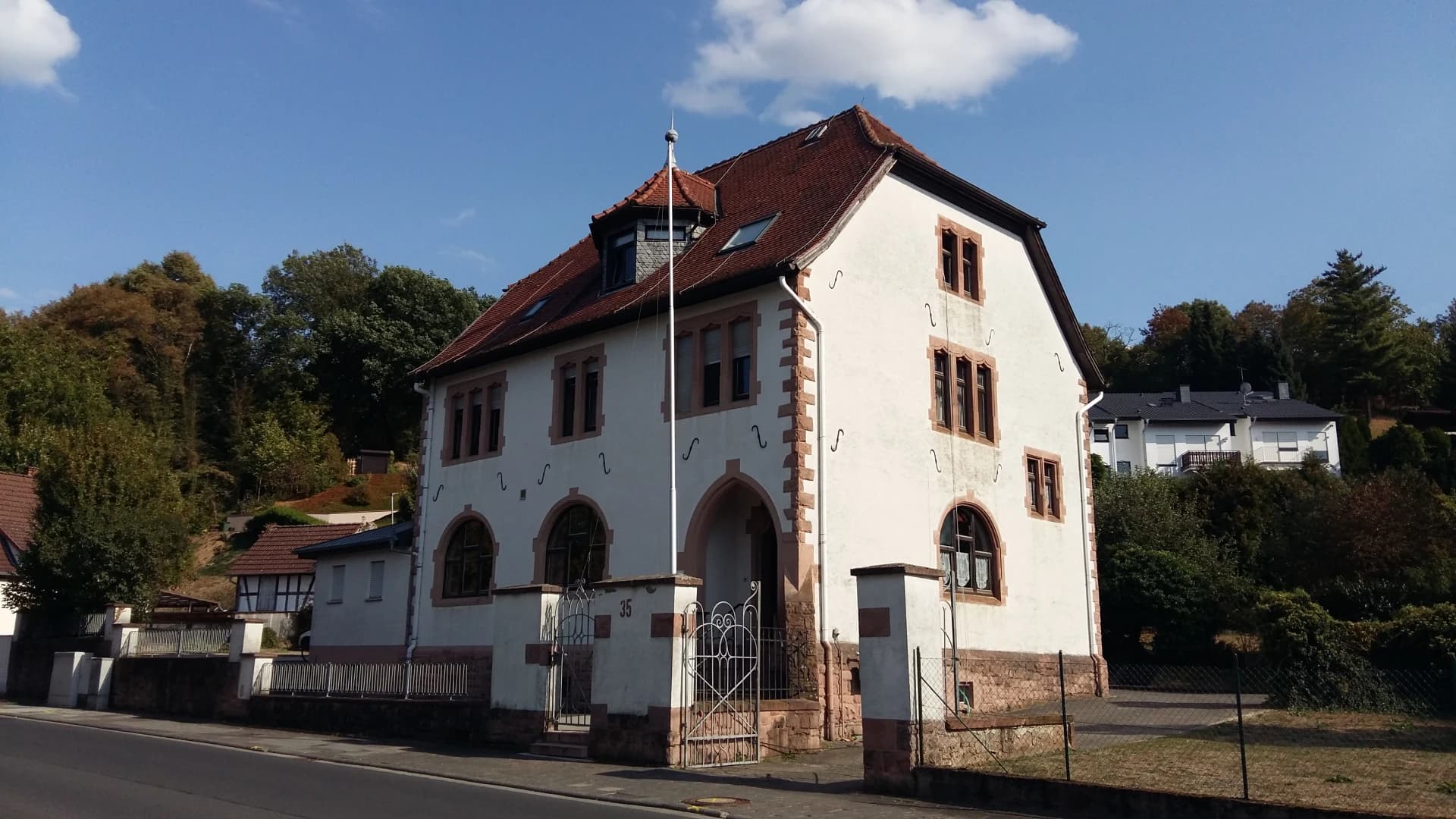 Alte Schule in Schaafheim-Schlierbach