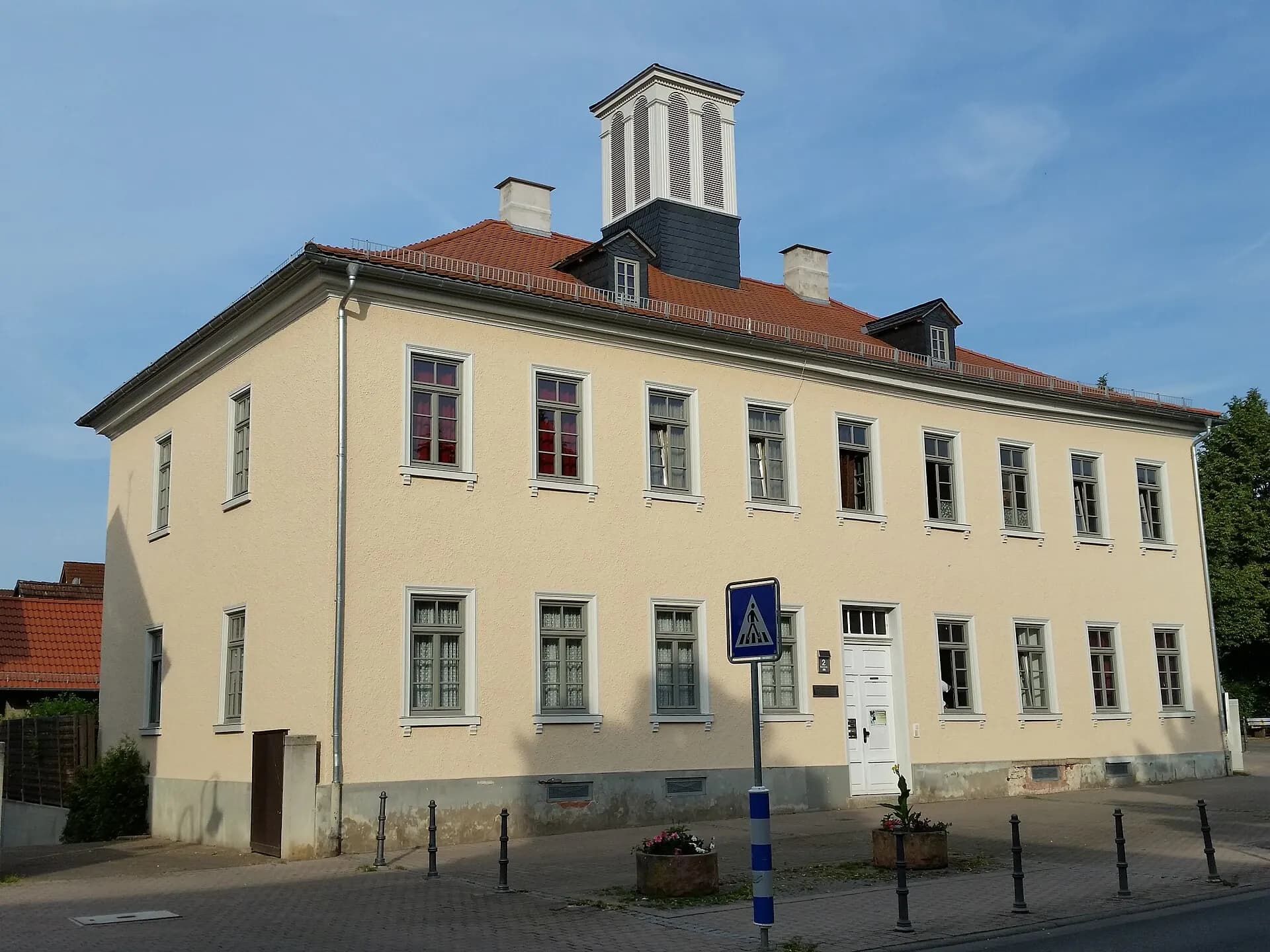 Alte Schule in der Bachstraße in Bad Homburg-Kirdorf