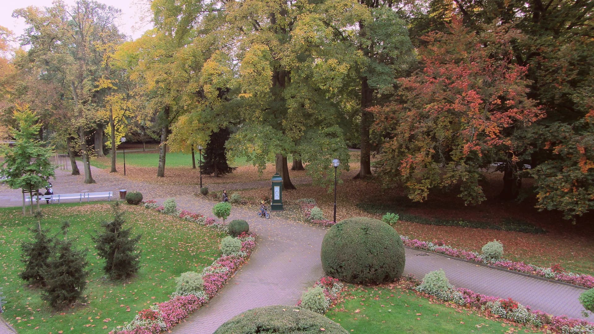 Alter Kurpark in Bad Soden am Taunus im Herbst