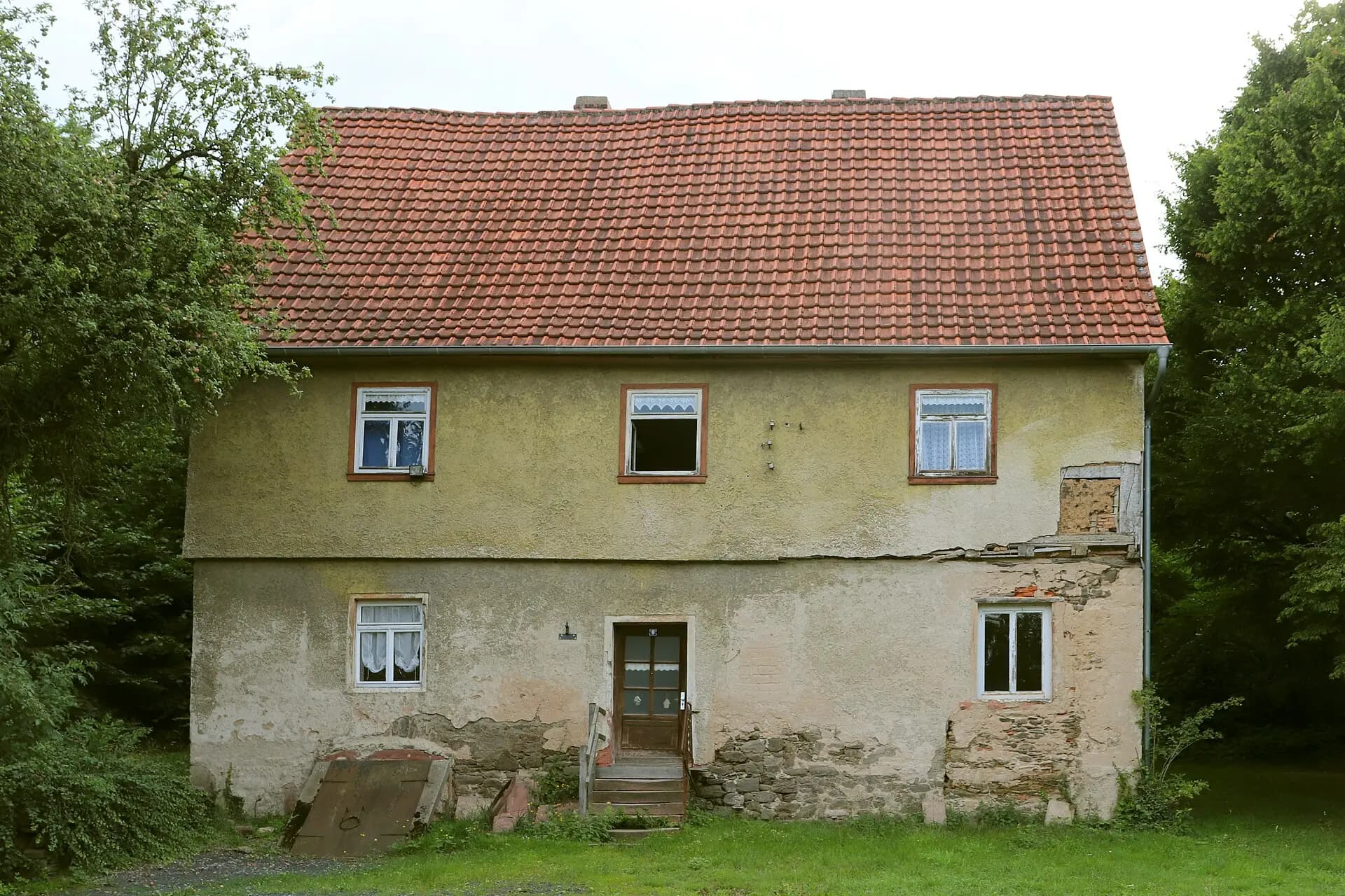 Altes Pfarrhaus an der Hauptstraße 8 in Johannesberg