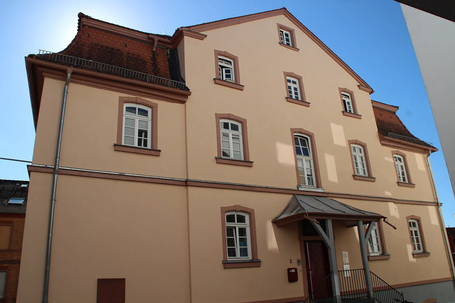 Ehemaliges Rathaus von Mühlheim am Main