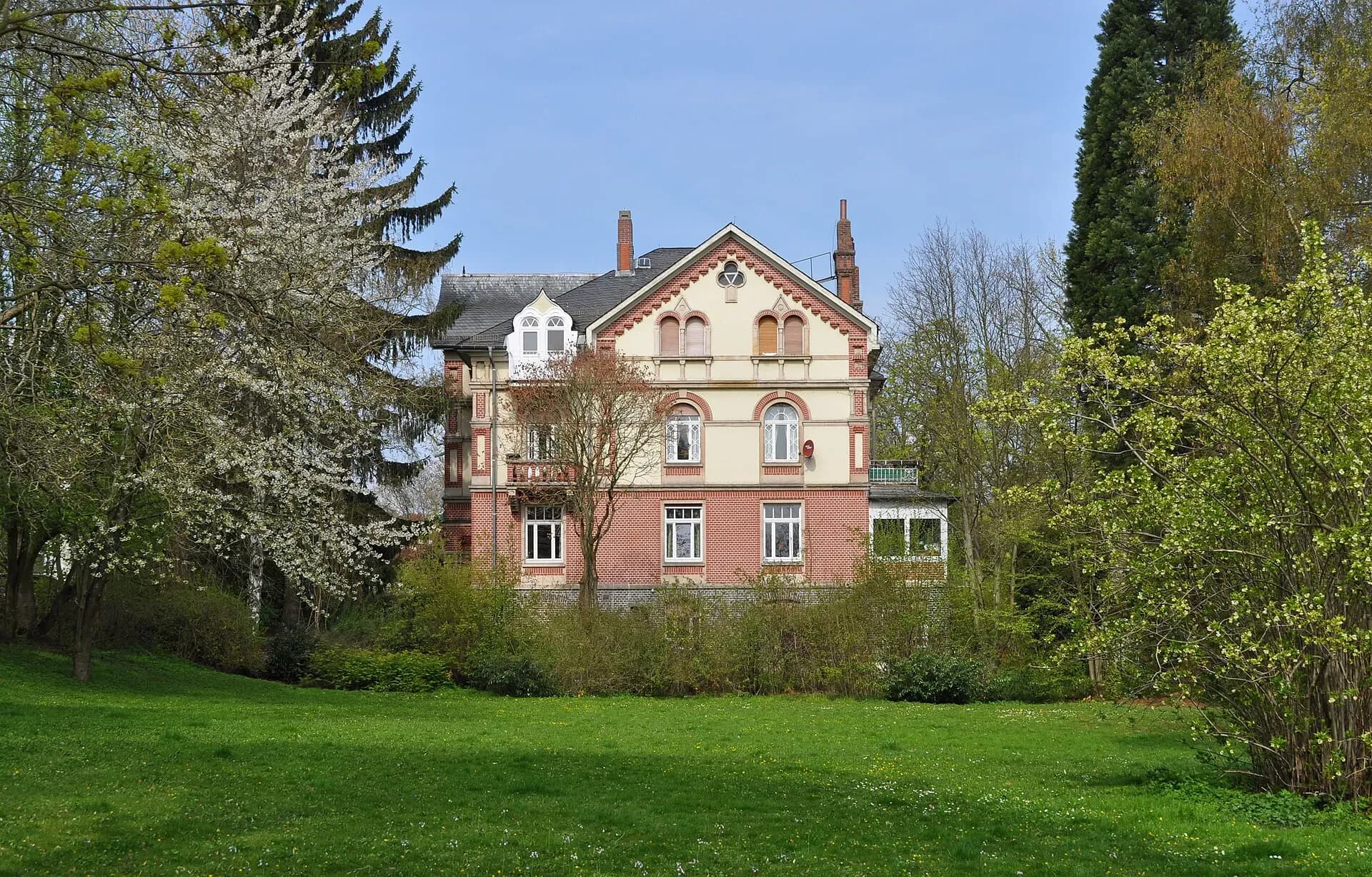 Villa Am Elisabethenbrunnen 4 in Bad Homburg