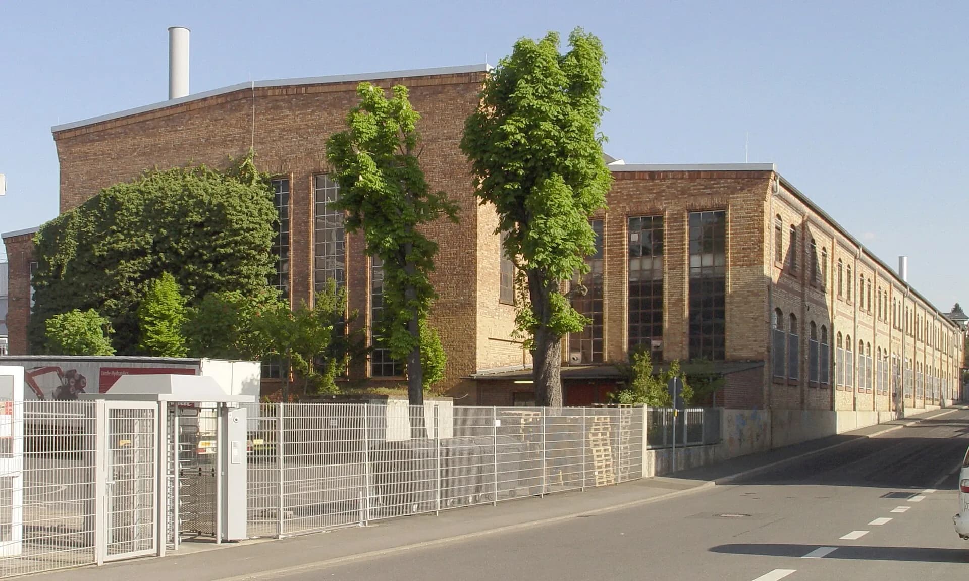 Backsteinbau an der Schweinheimer Straße in Aschaffenburg