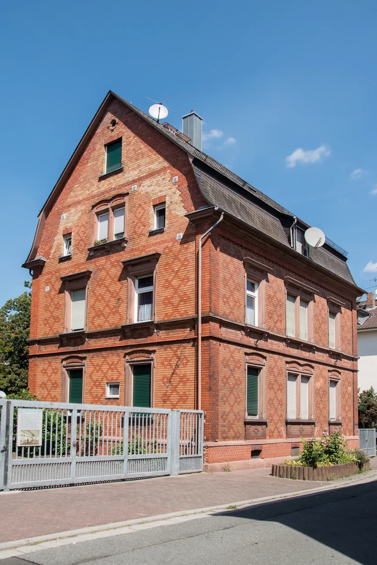 Backsteinhaus an der Ernst-Ludwig-Straße in Ober-Ramstadt