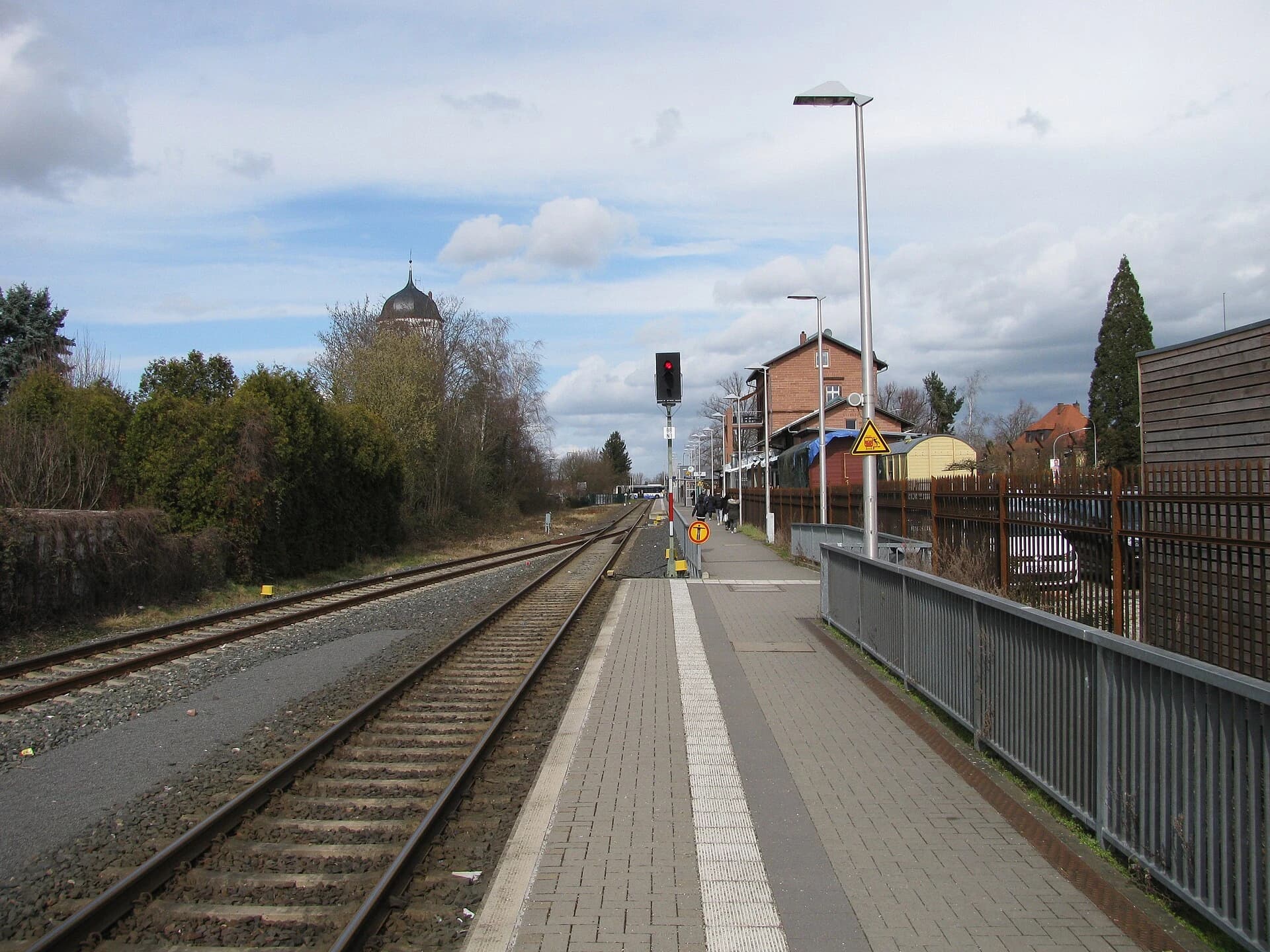 Bahnsteig am Bahnhof Seligenstadt