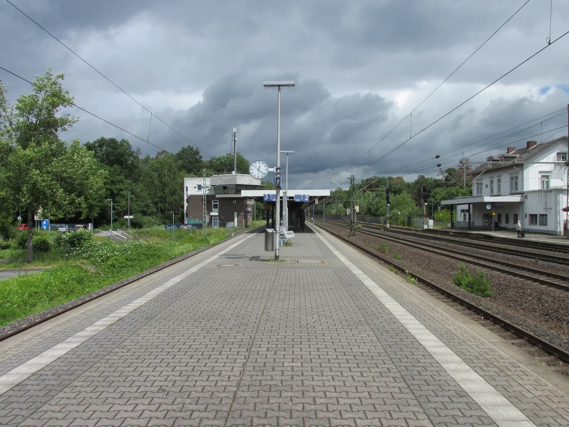 Bahnsteige am Bahnhof Neu-Isenburg