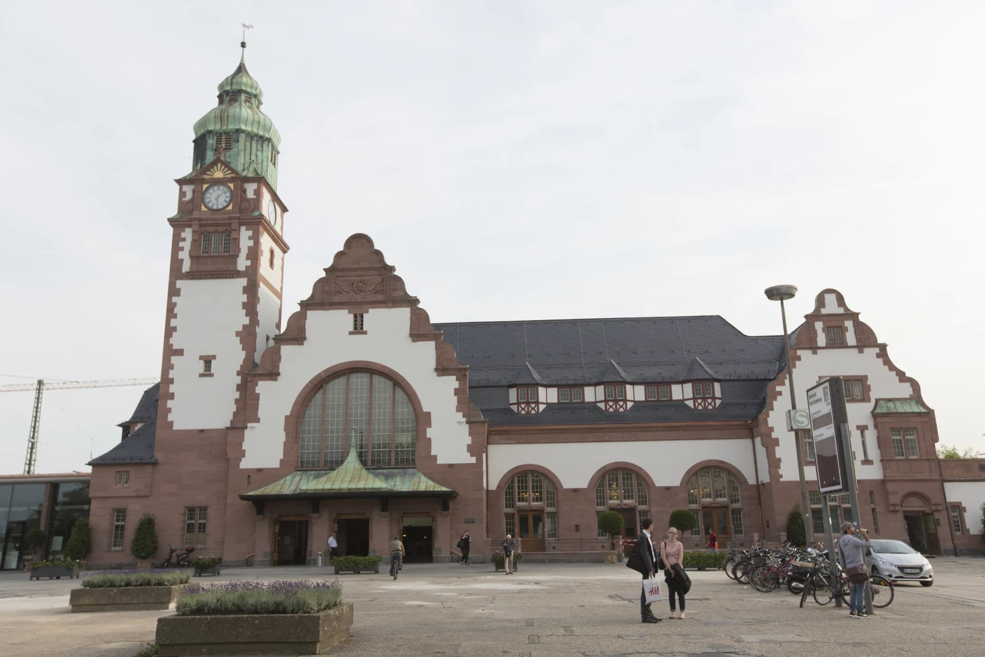 Empfangsgebäude des Bahnhofs Bad Homburg