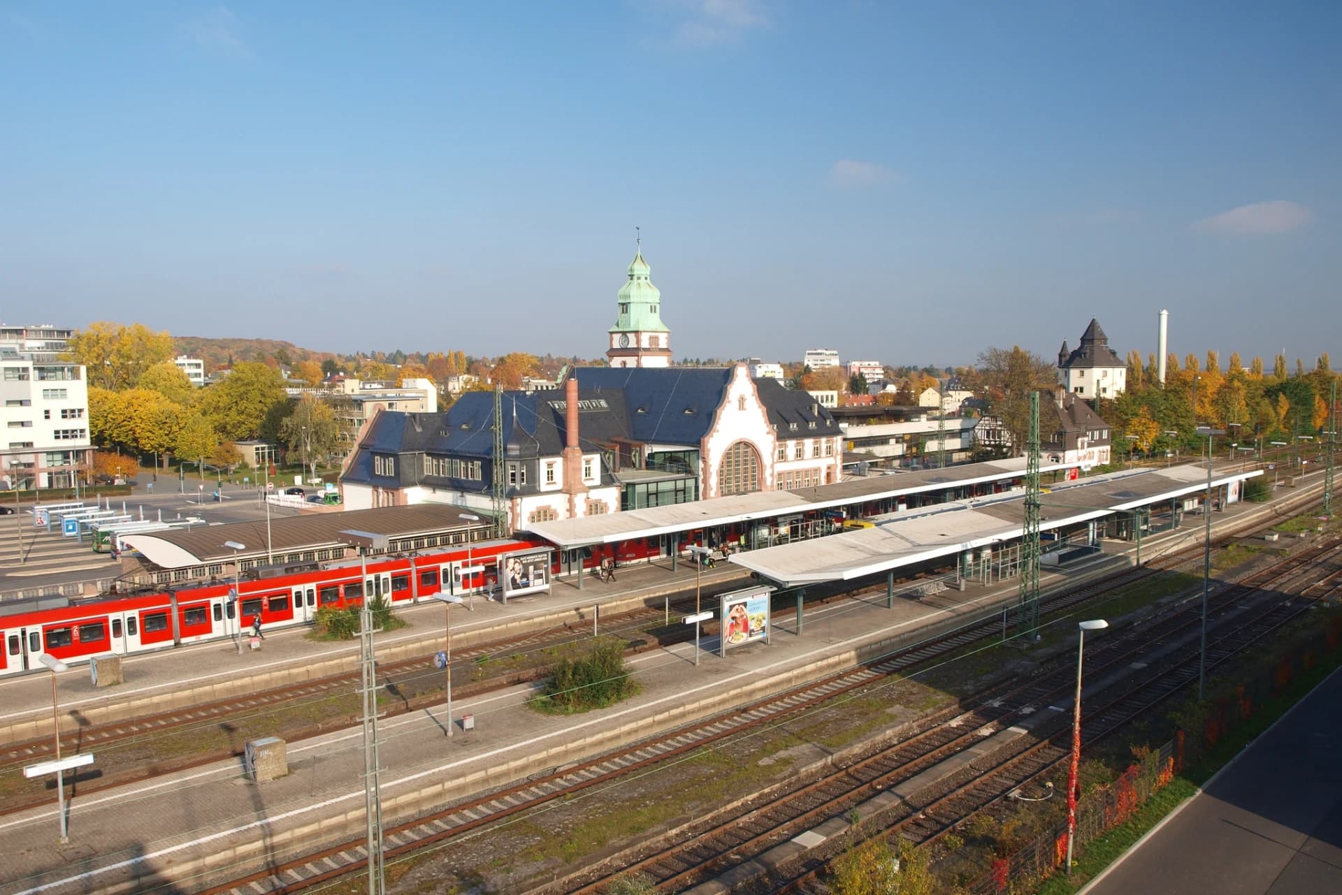 Bahnhof Bad Homburg von Südwesten