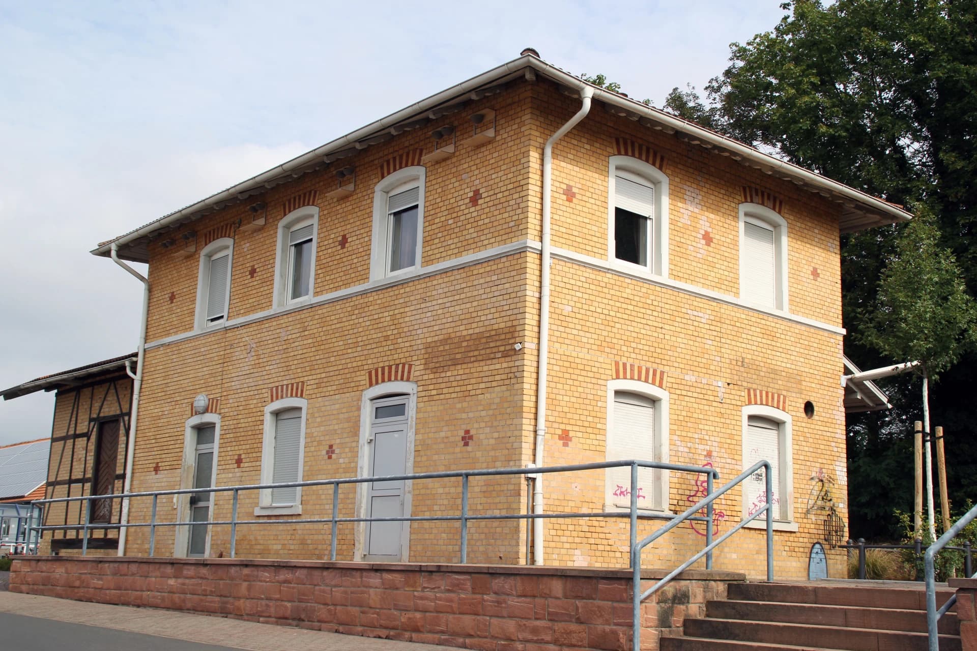 Bahnhofsgebäude in Alzenau