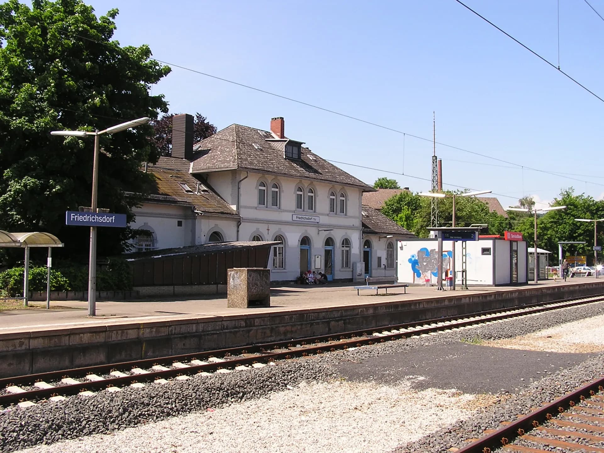 Bahnhofsgebäude in Friedrichsdorf