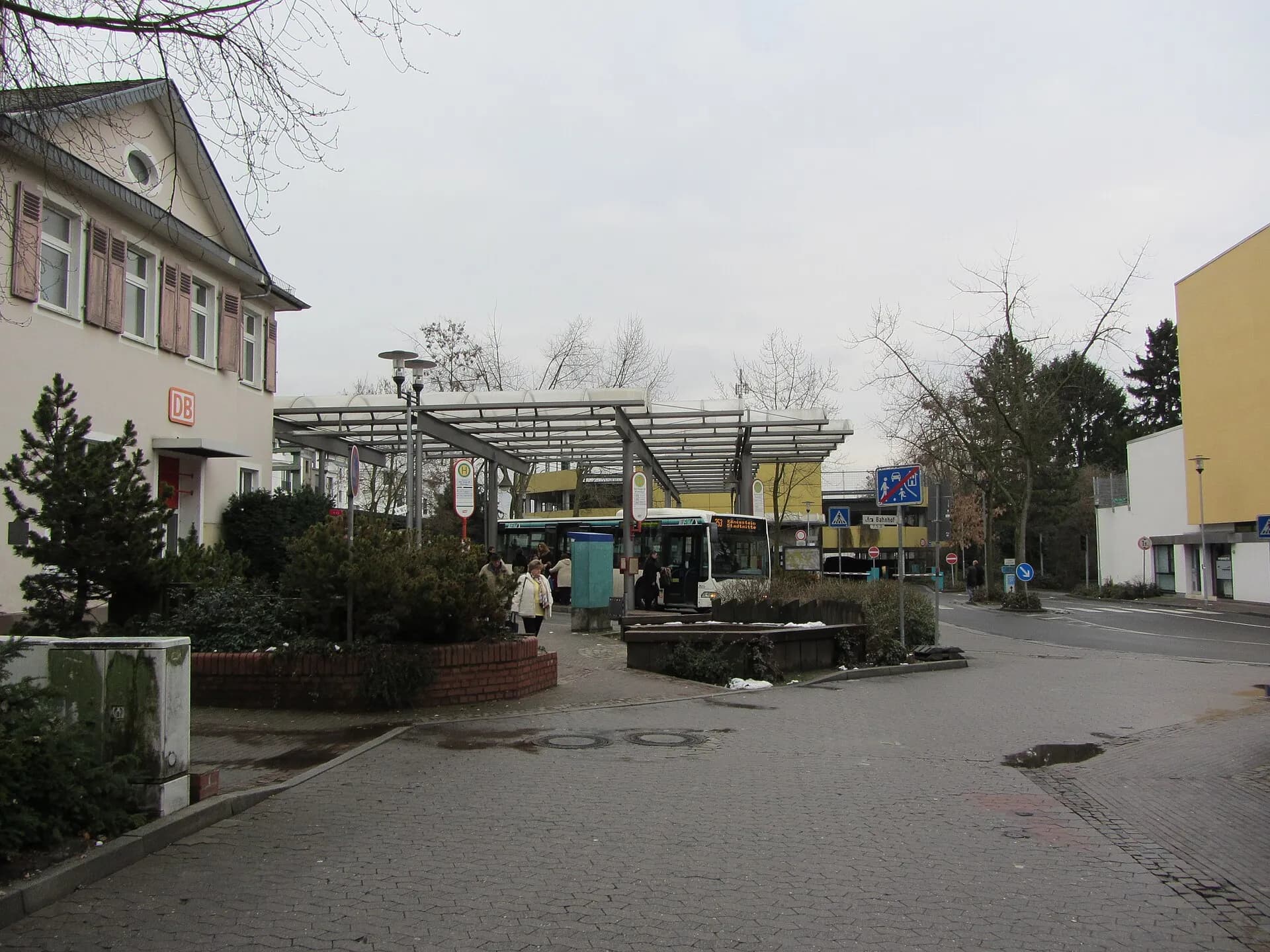 Bahnhofsgelände vor dem Umbau in Bad Soden am Taunus