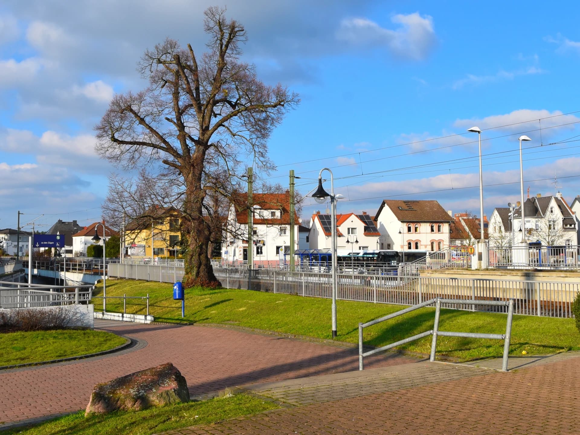 Bahnhofsumfeld in Obertshausen