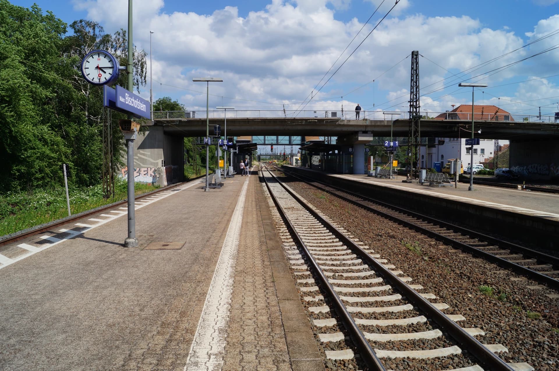 Bahnsteige des Bahnhofs Mainz-Bischofsheim in Bischofsheim