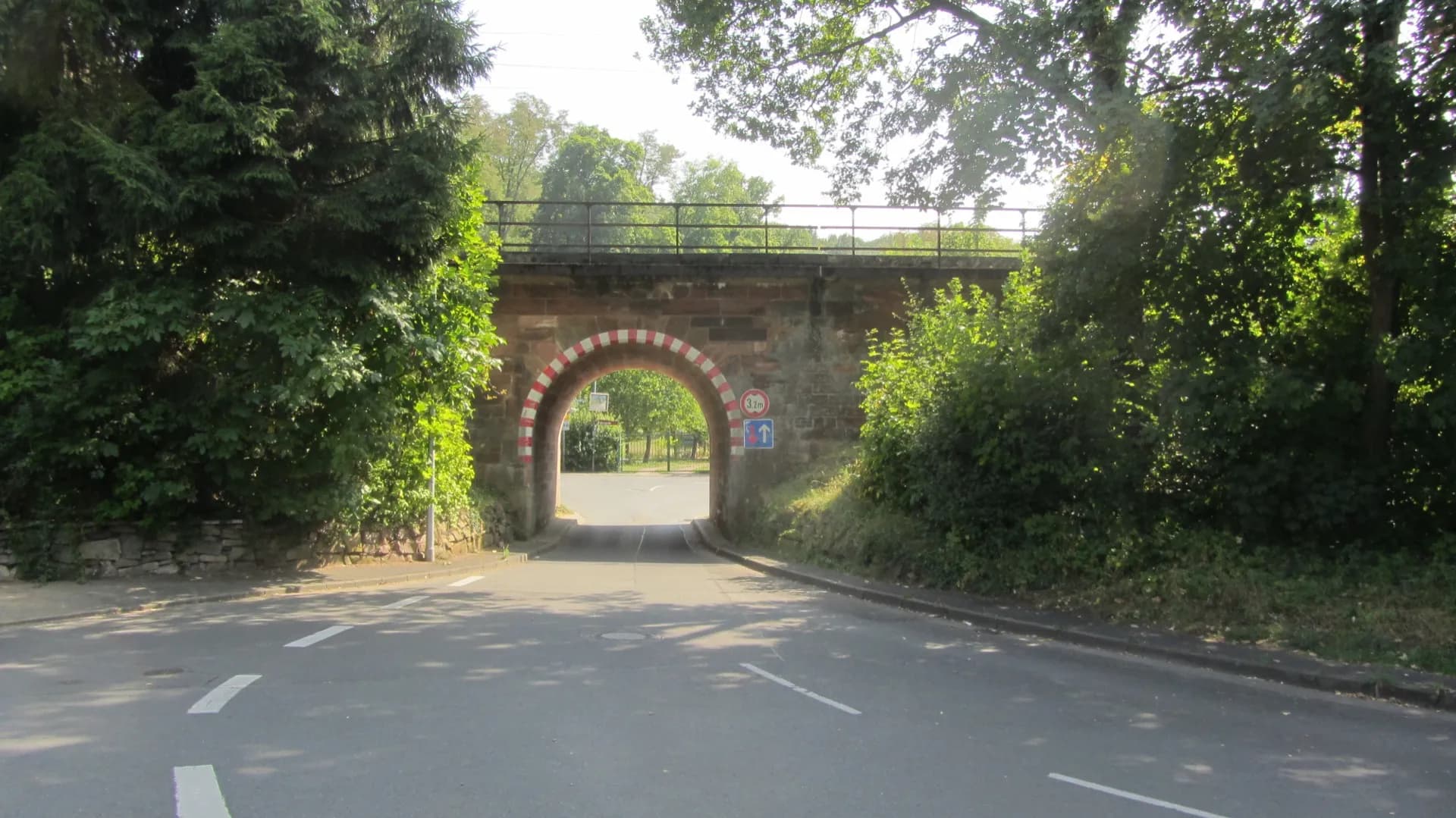 Bahnstraße in Hösbach