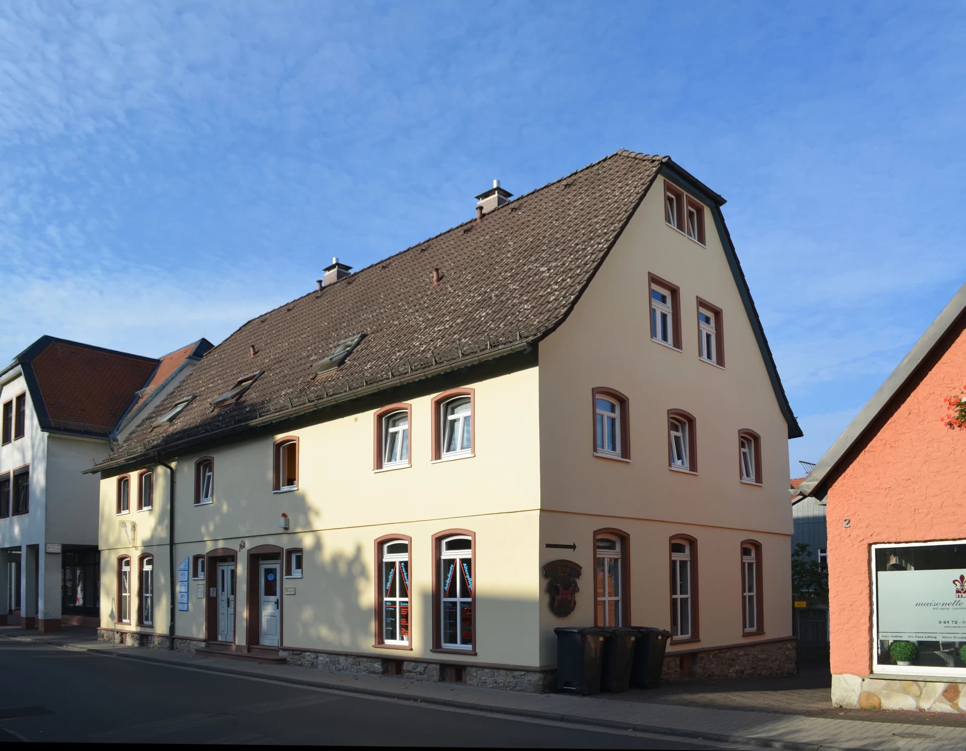 Wohn- und Geschäftshaus Bahnstraße 2 in Friedrichsdorf