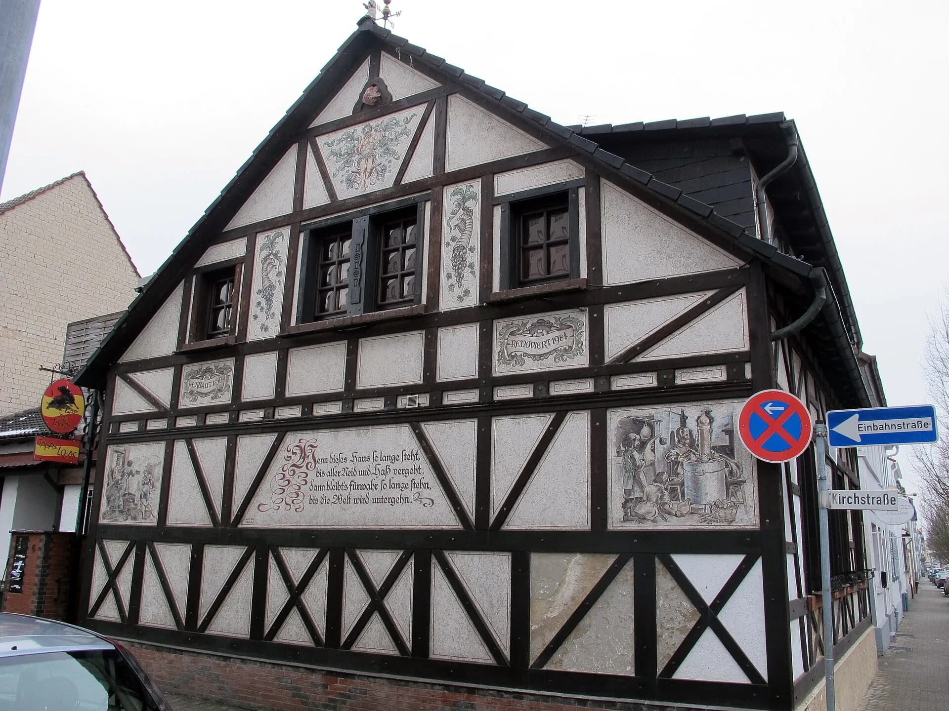 Bemaltes Fachwerkhaus in Neu-Isenburg