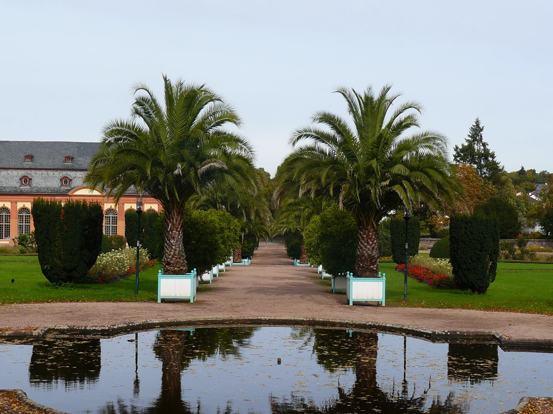 Bessunger Orangerie mit Garten in Darmstadt