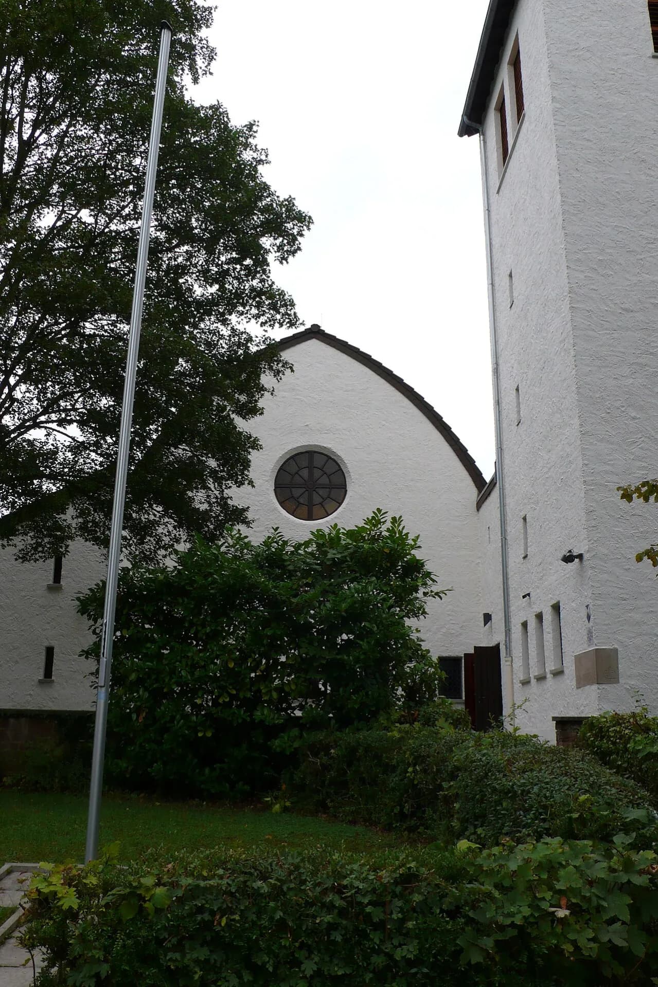 Bethanienkirche am Frankfurter Berg von Osten
