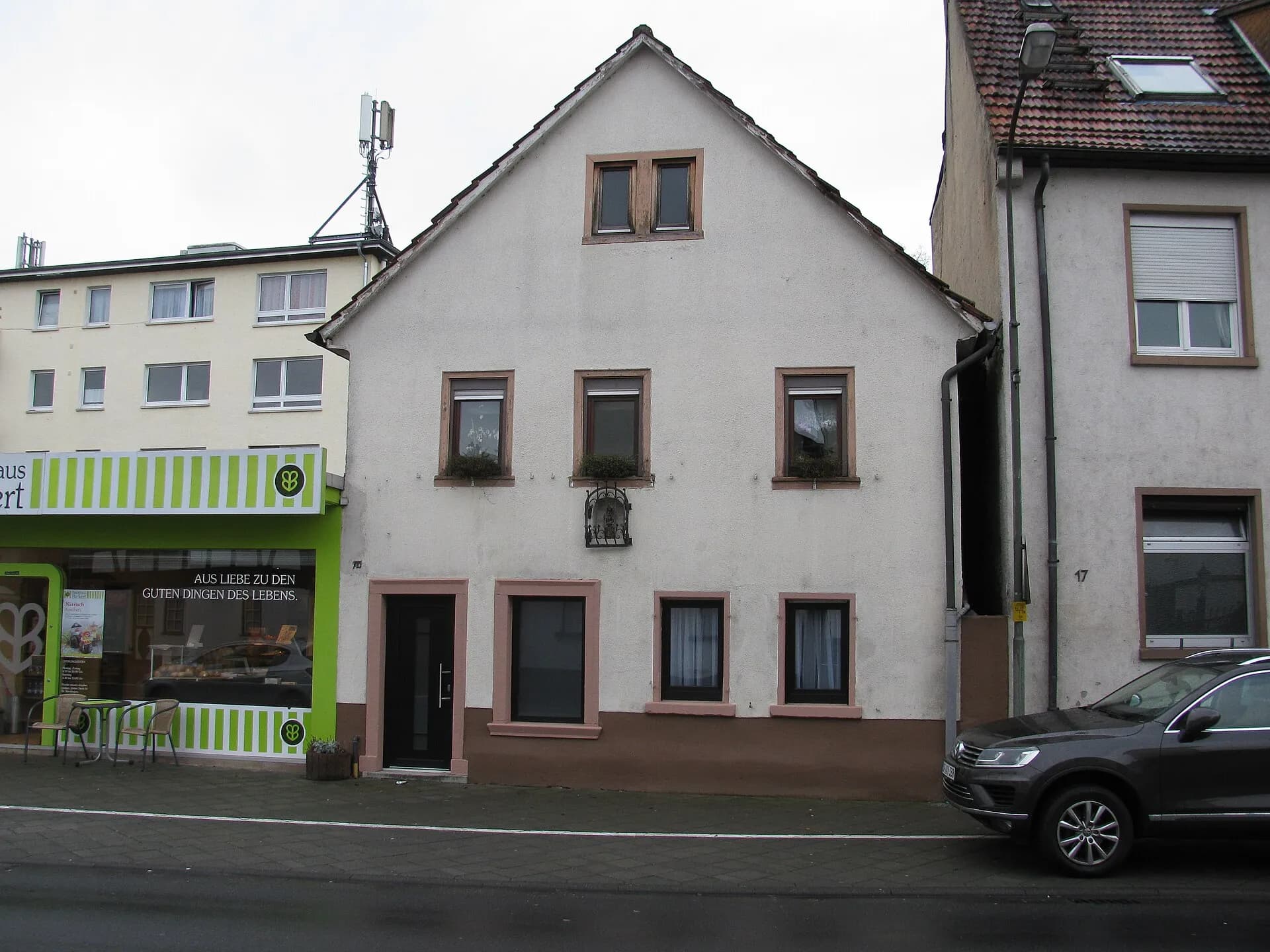 Wohn- und Geschäftshaus an der Bischof-Ketteler-Straße in Lämmerspiel in Mühlheim am Main