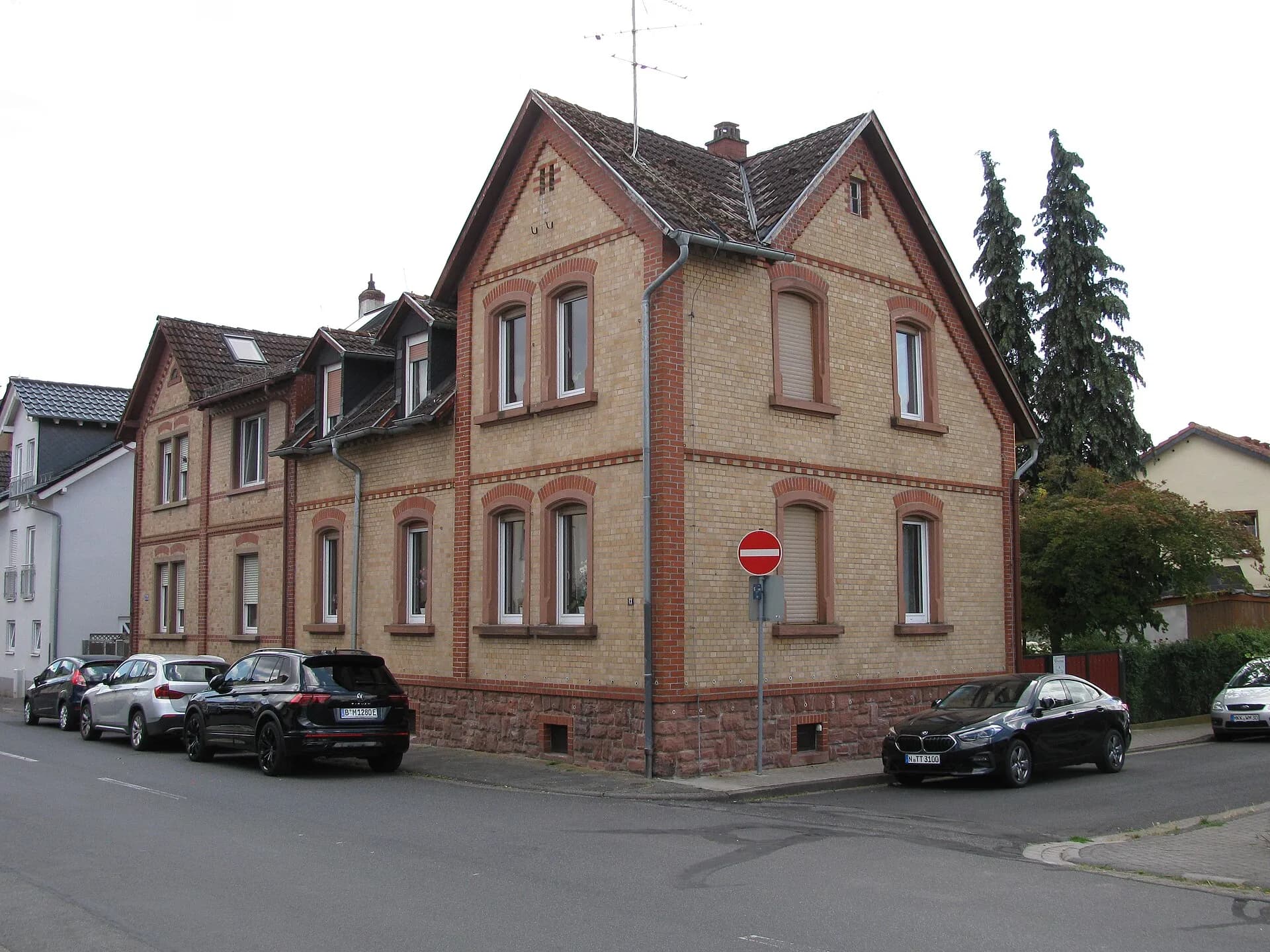 Backsteinhäuser an der Berger Straße in Maintal-Bischofsheim