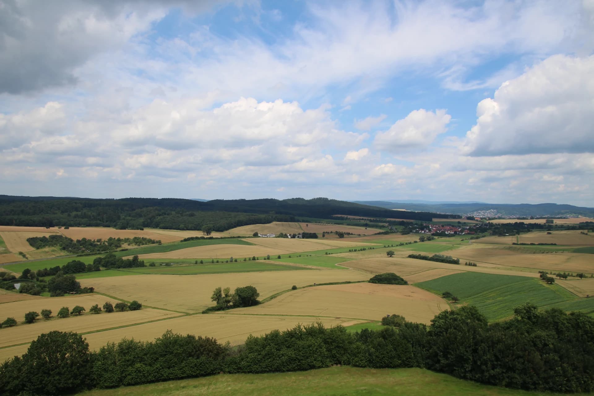 Blick über die Feldflur von Ronneburg