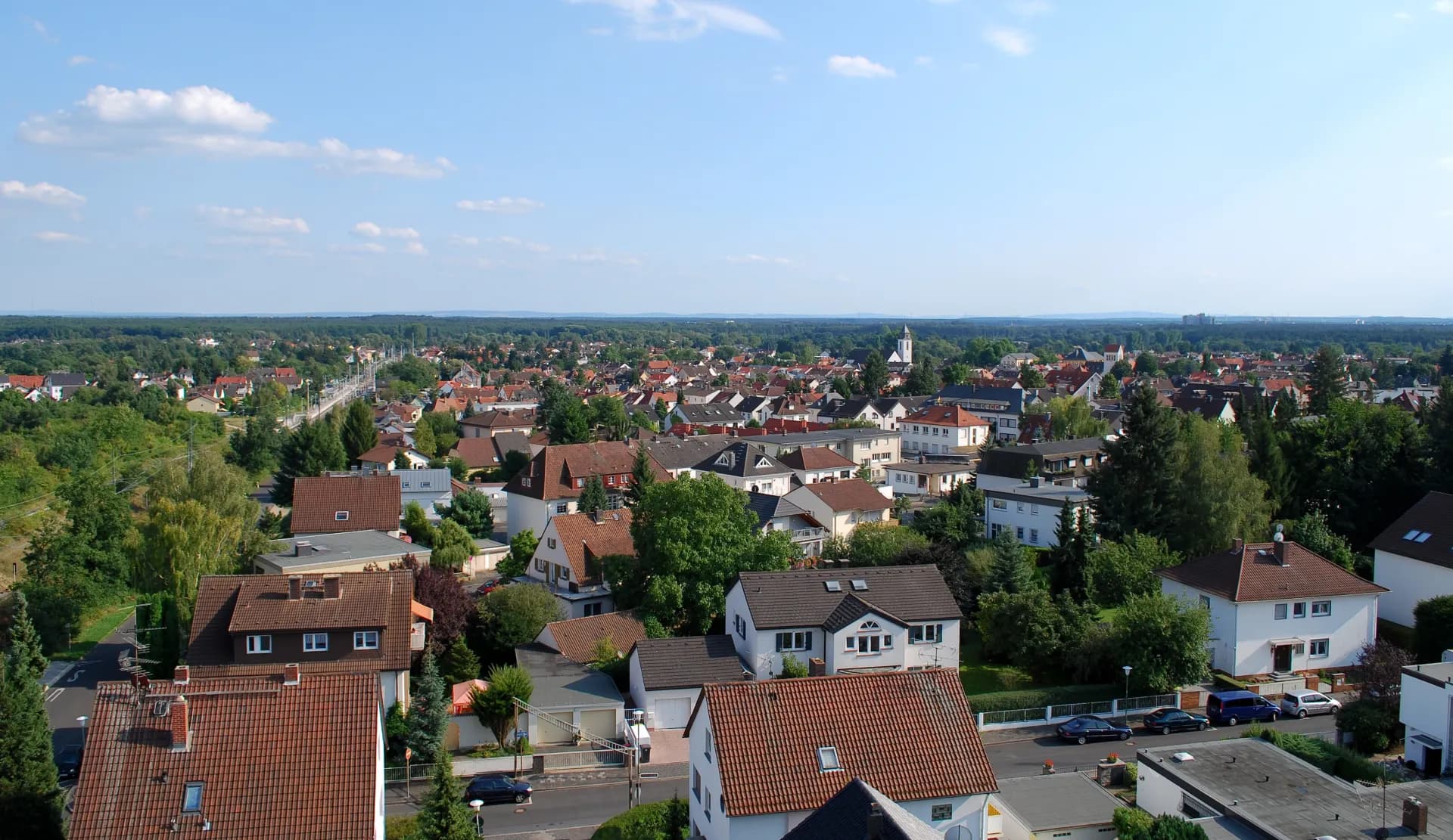 Blick vom Bieberer Aussichtsturm über Offenbach-Bieber