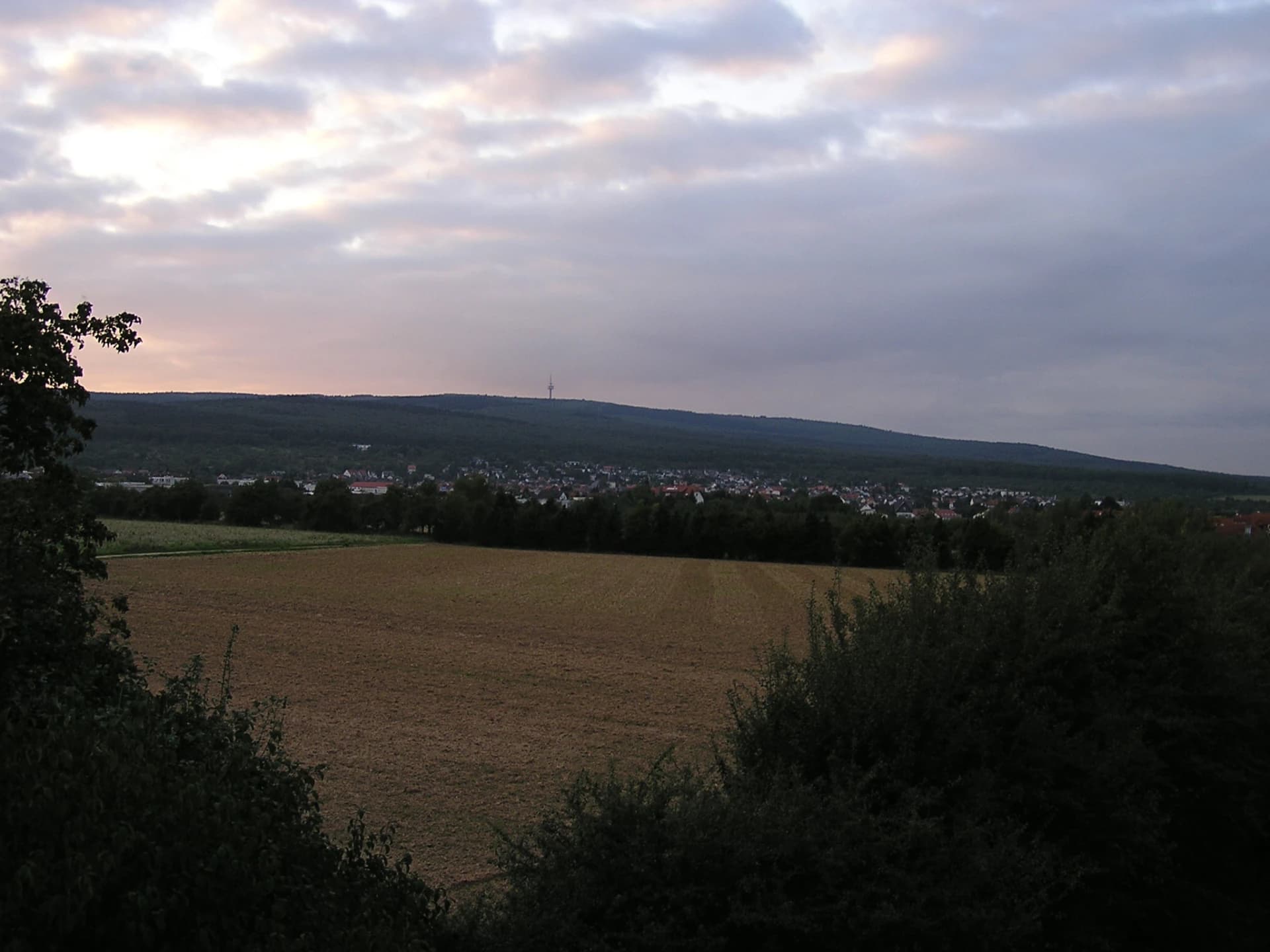 Blick vom Winterstein auf Rosbach vor der Höhe