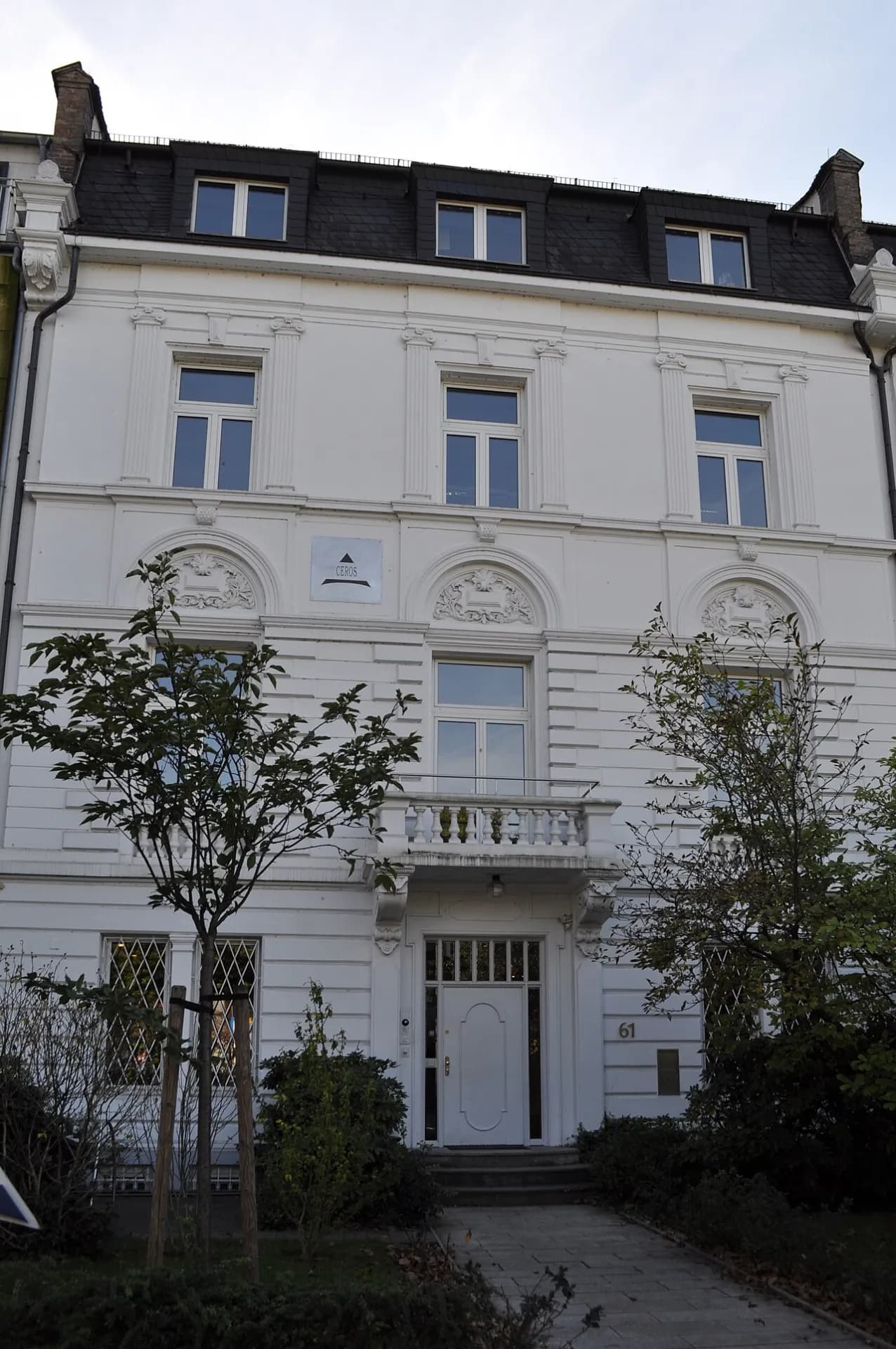 Klassizistisches Wohnhaus an der Bockenheimer Landstraße im Frankfurter Westend