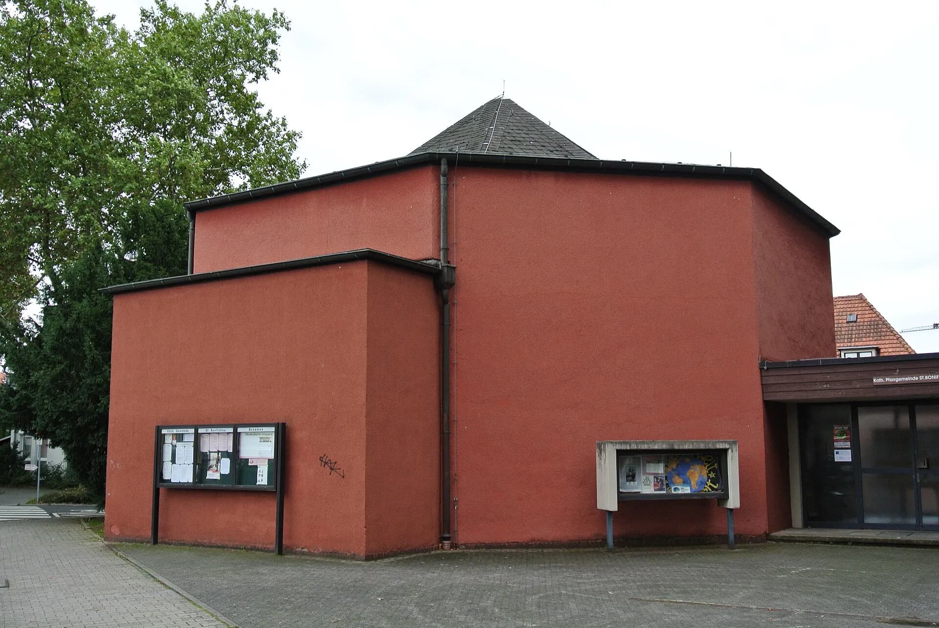 Bonifatiuskapelle in Frankfurt Bonames