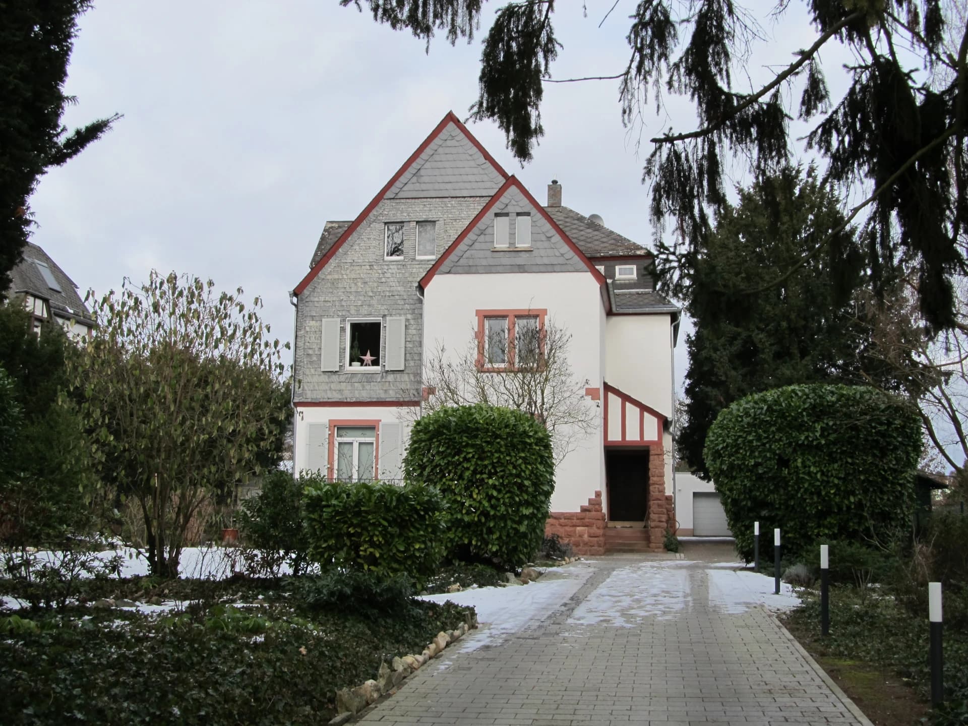 Wohnhaus Breckenheimer Straße 8 in Hofheim am Taunus