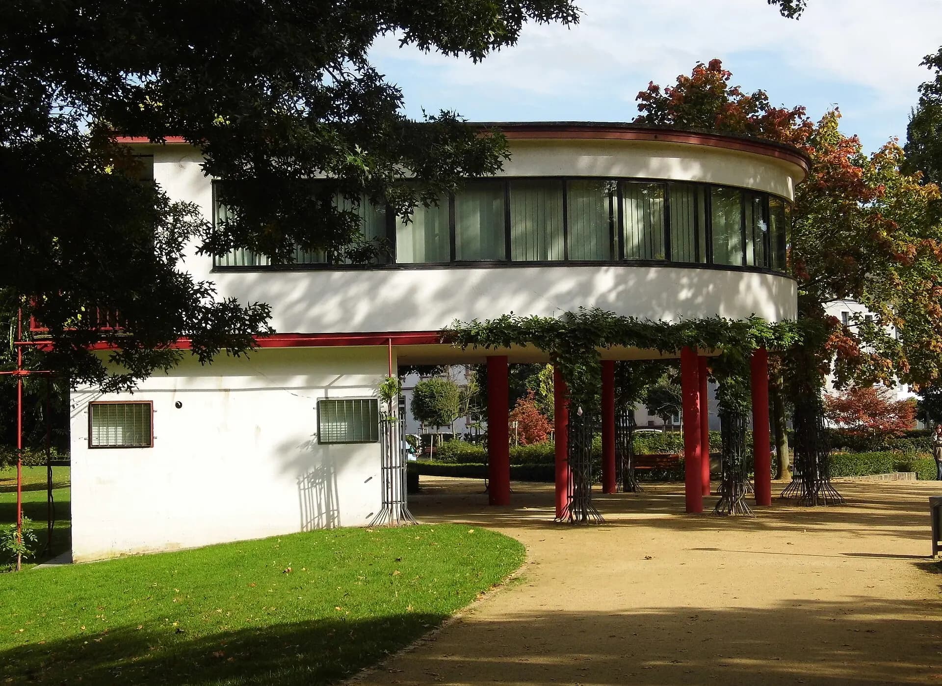 Pavillon im Brentanopark in Frankfurt Rödelheim