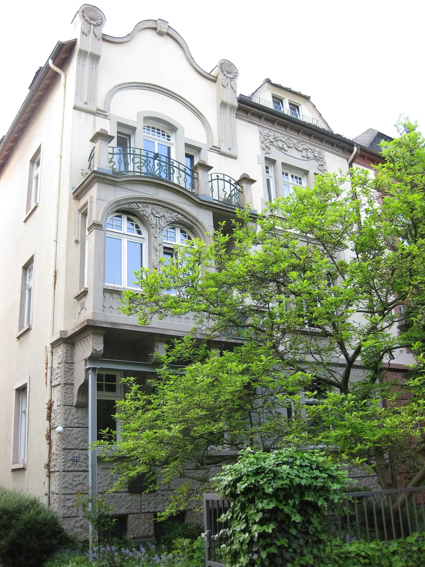 Jugendstilvilla am Buchrainweg in Offenbach-Buchrain