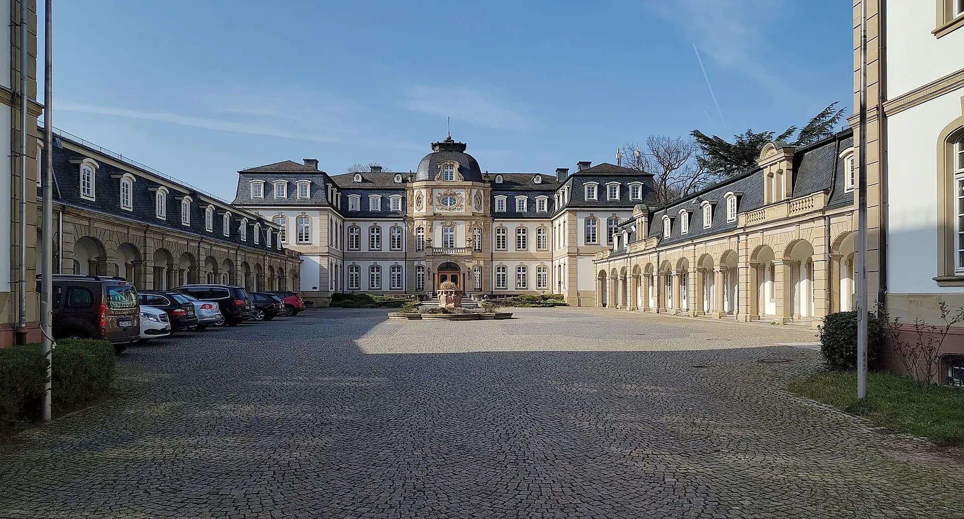 Innenhof des Büsing-Palais in Offenbach
