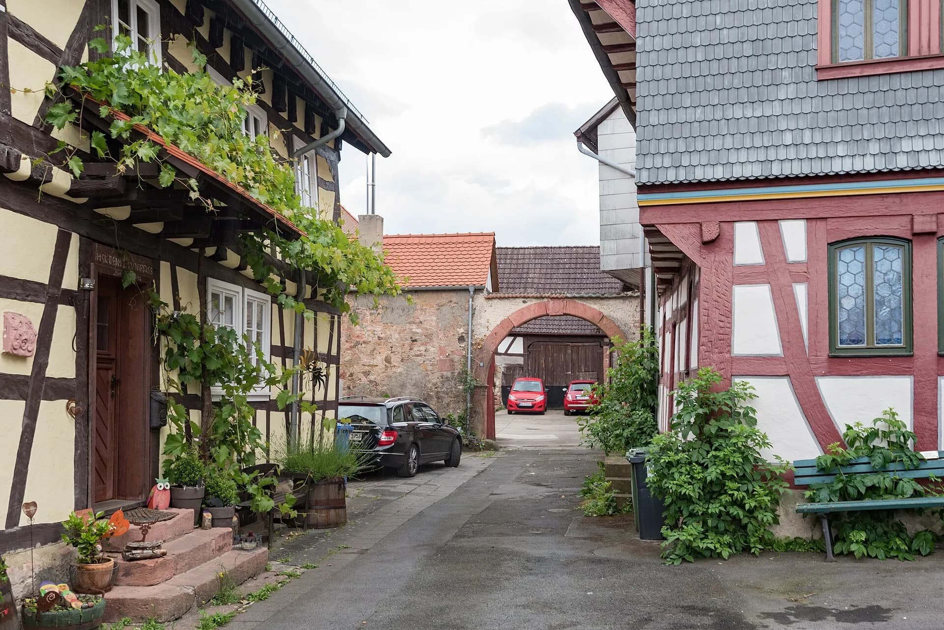 Enge Gasse am Burgweg in Otzberg-Hering