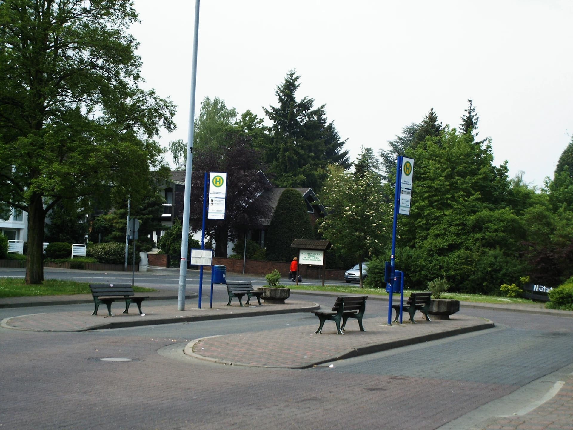 Busbahnhof am Bahnhof Maintal Ost