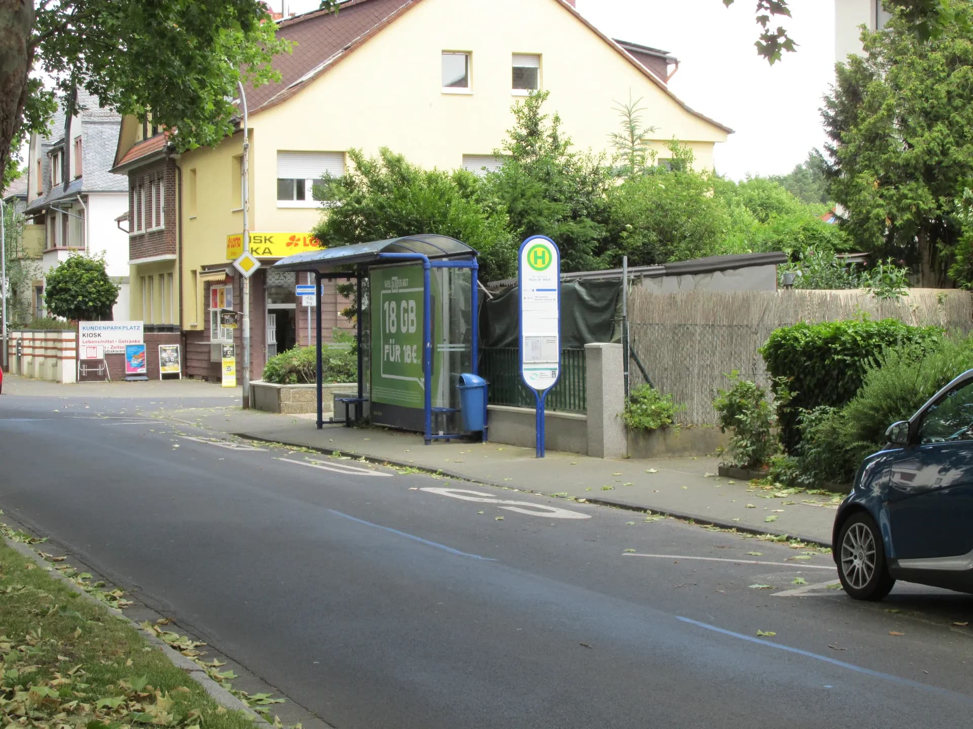 Bushaltestelle Haus Dr. Bäck in Neu-Isenburg