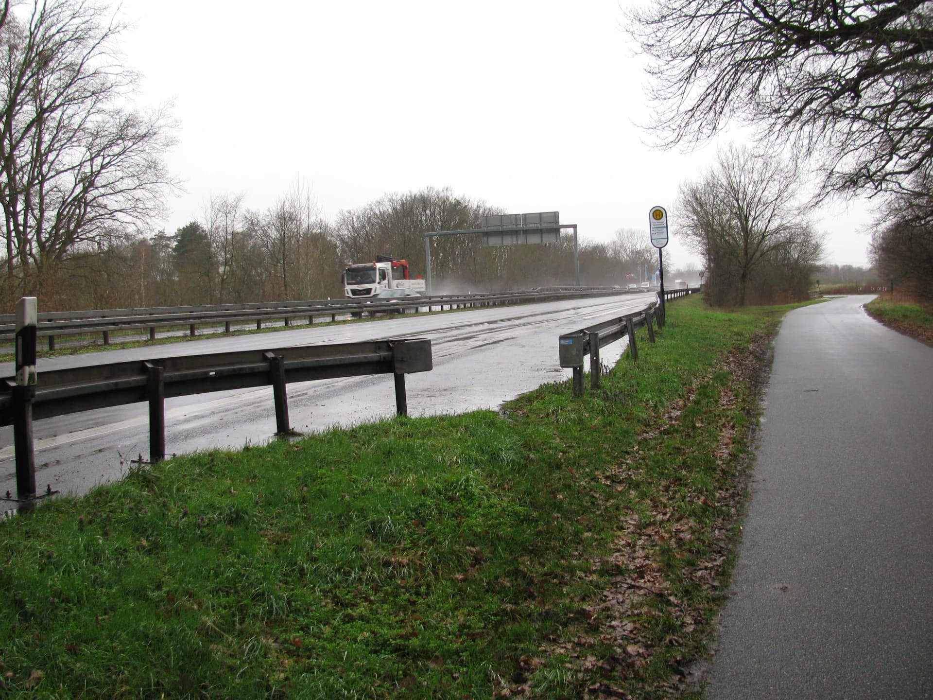 Bushaltestelle Tannenmühle in Rodgau-Weiskirchen