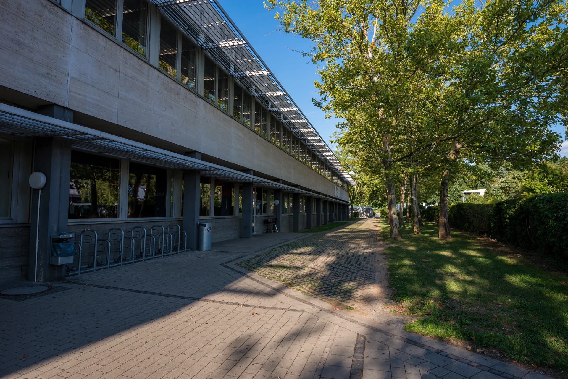 Gebäude der Hochschule Darmstadt auf dem Campus Dieburg