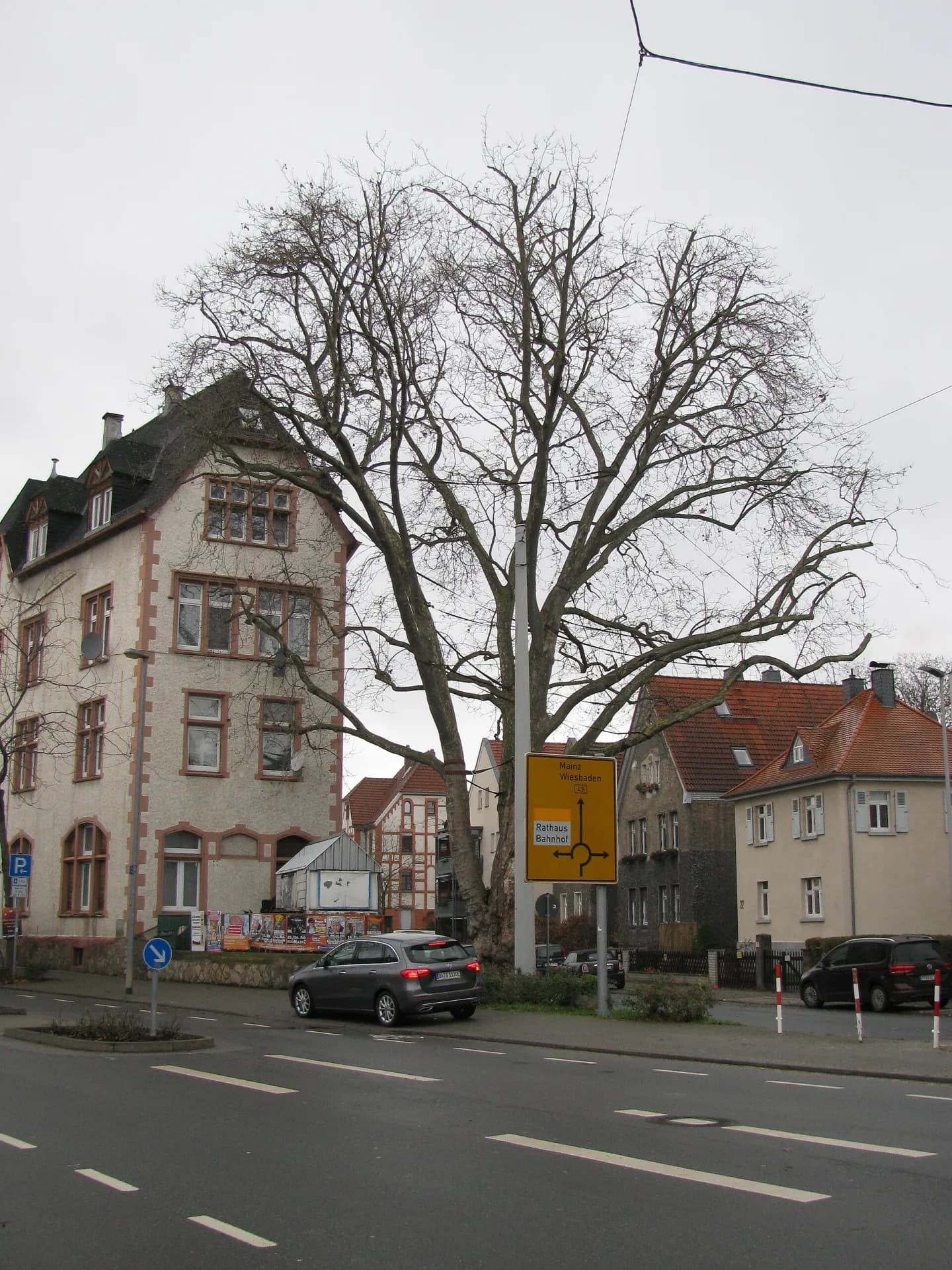 Wohnhäuser an der Darmstädter Landstraße in Gustavsburg