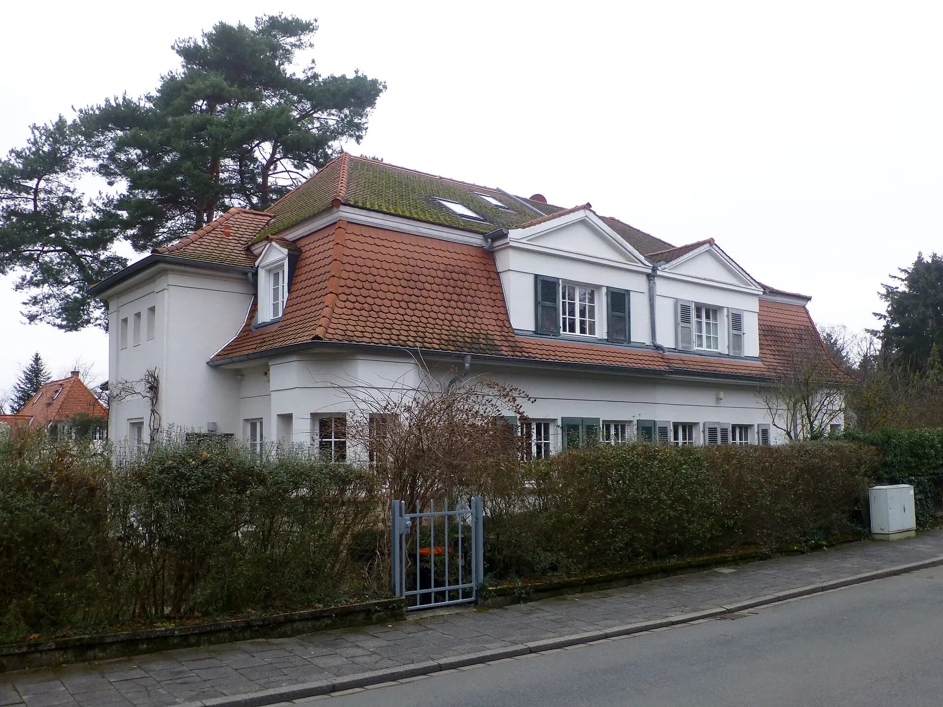 Doppelhaus in der Straße Am Elfengrund in Darmstadt-Eberstadt