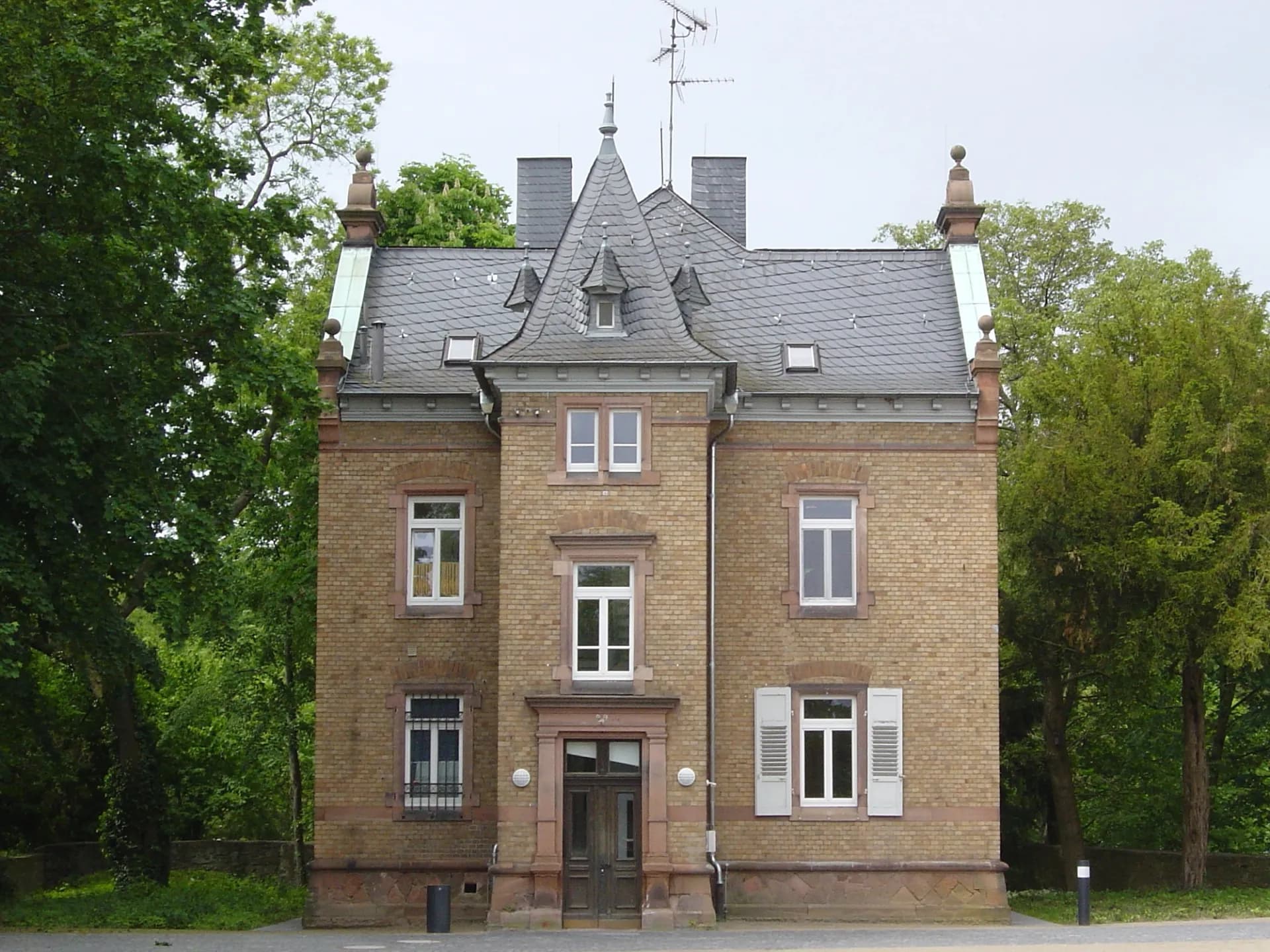 Forsthaus von Schloss Dornberg in Groß-Gerau