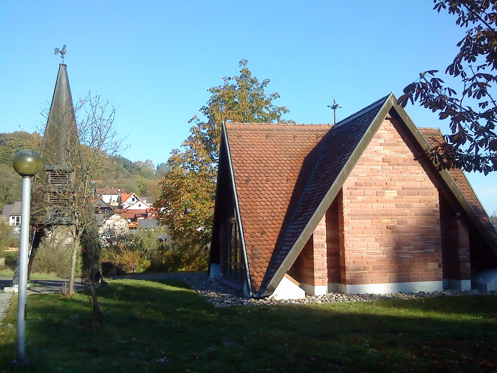 Dreifaltigkeitskapelle Rappach mit Glockenturm in Mömbris