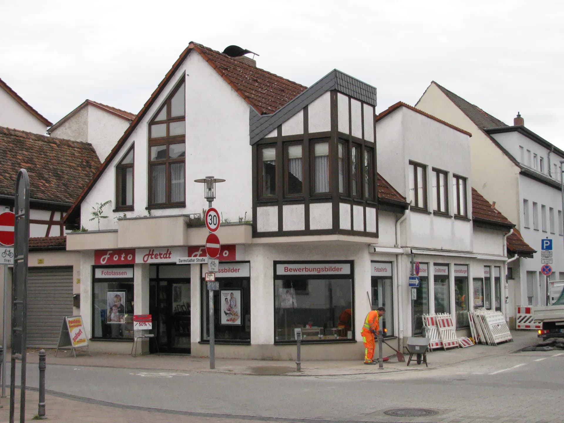 Eckhaus in der Darmstädter Straße in Groß-Gerau