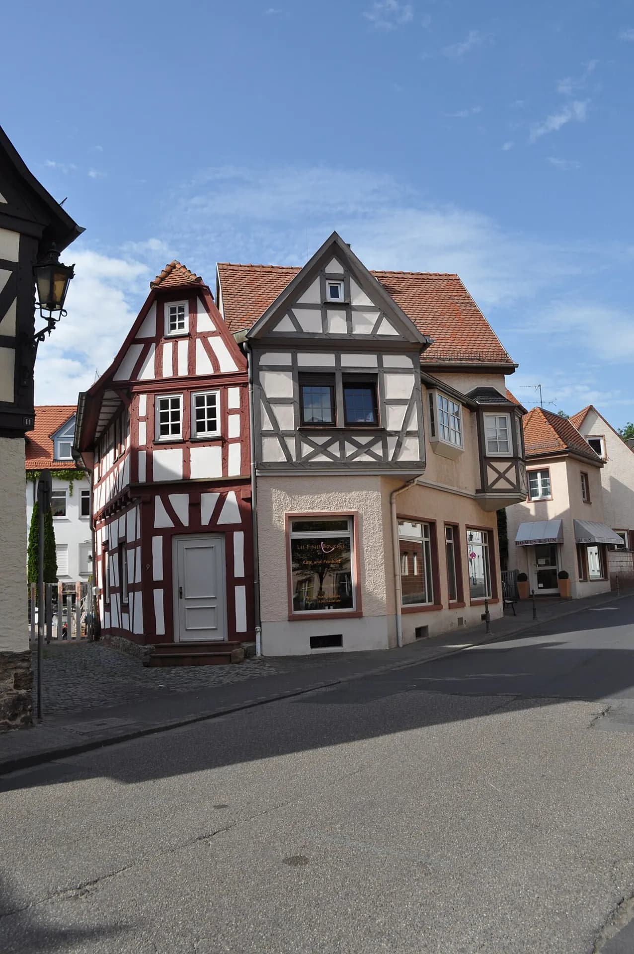 Fachwerk-Eckhaus in der Eppsteiner Straße 9 in Oberursel (Taunus)