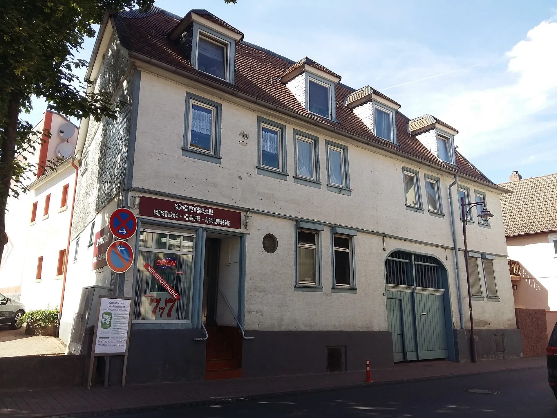 Eckhaus in der Wilhelm-Leuschner-Straße in Roßdorf